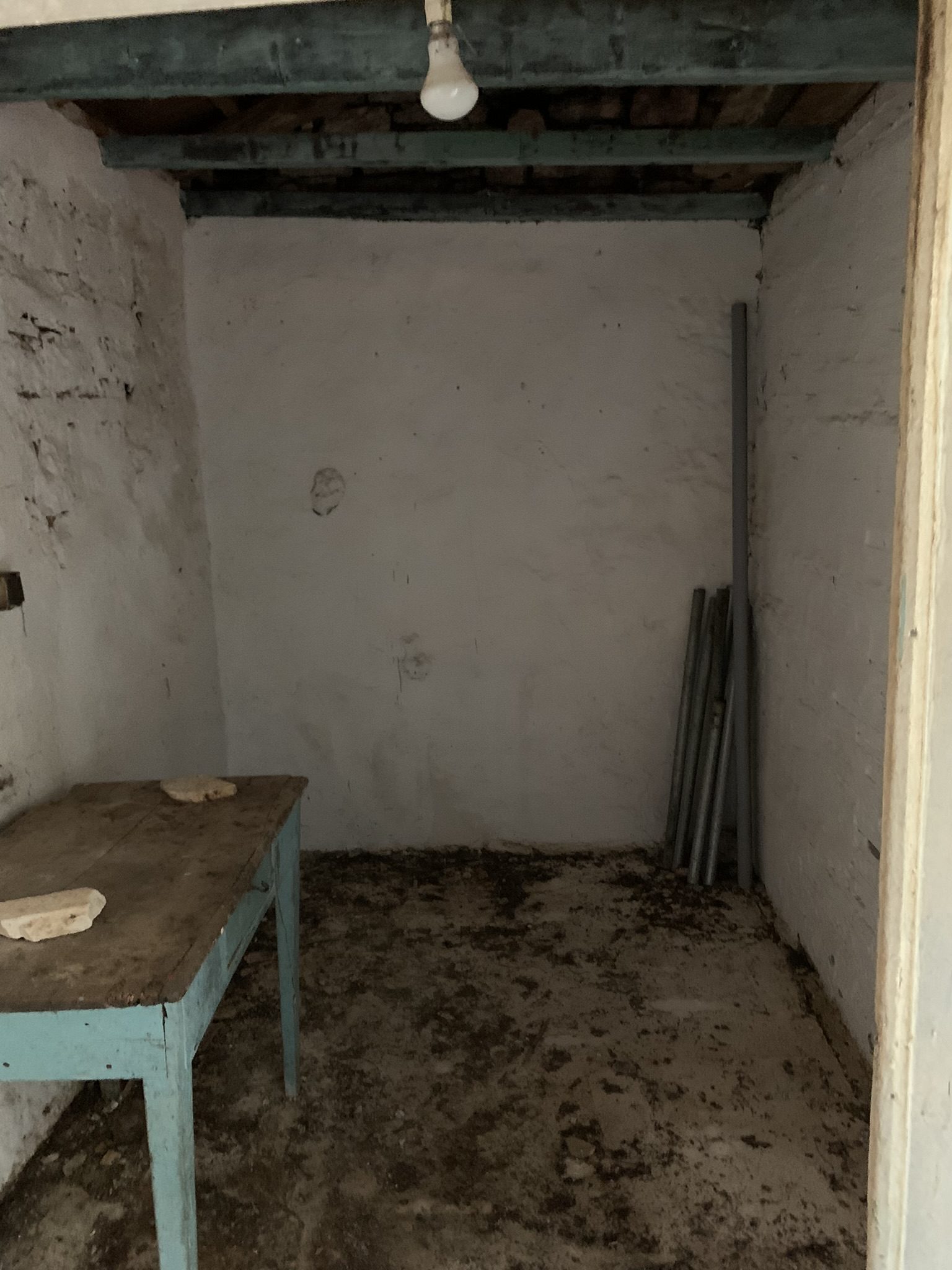 Εσωτερικό κατοικίας προς πώληση στην Ιφάκα, Κιόνι