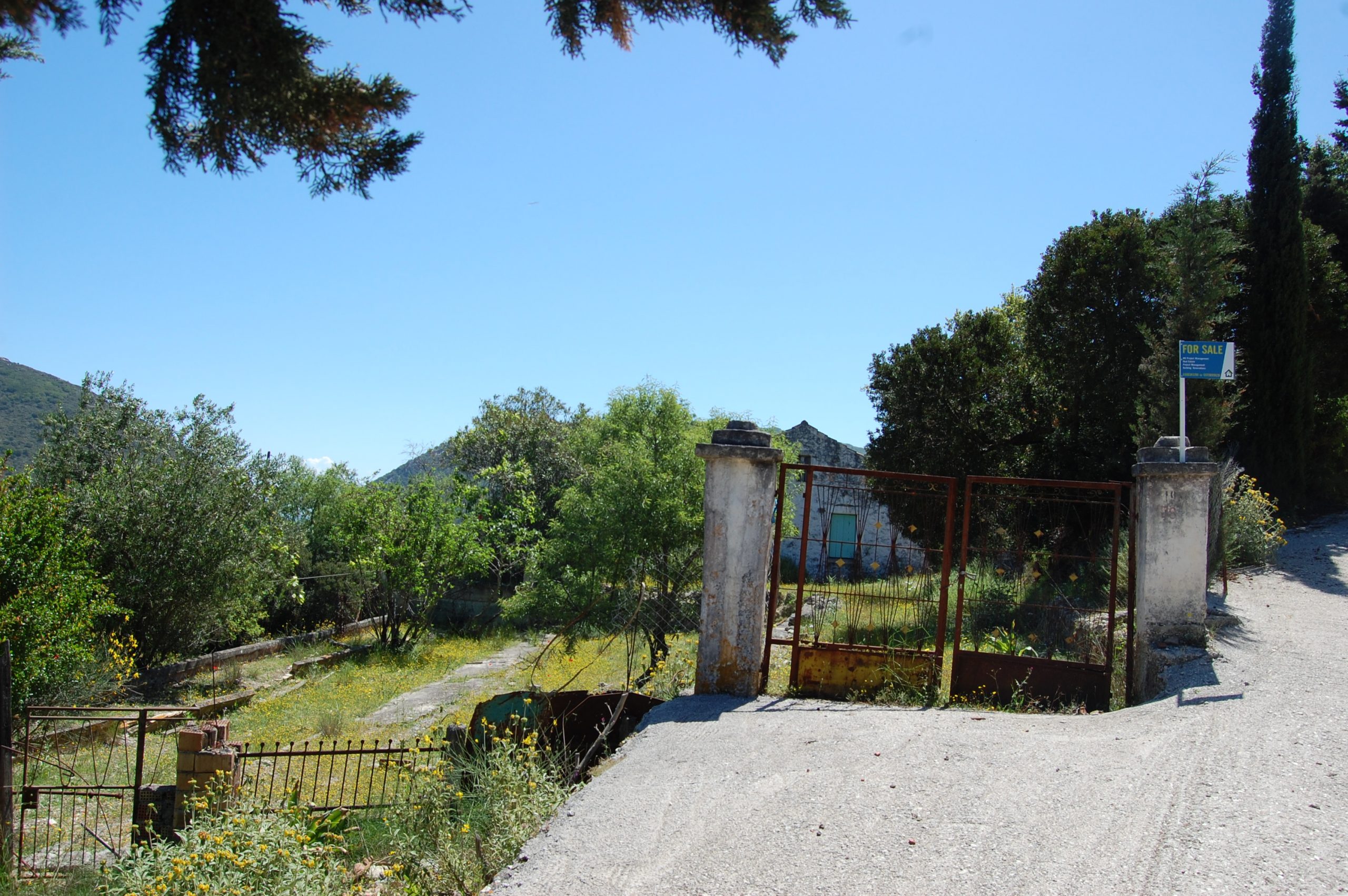 Entrance to house for sale in Ithaca Greece, Pilikata