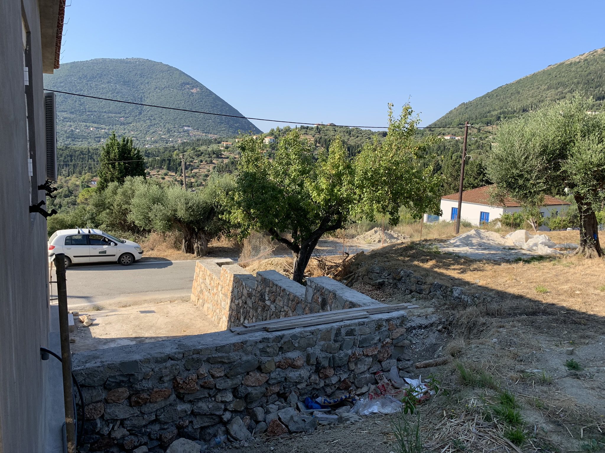 Θέα από το σπίτι προς πώληση στην Ιφάκα Ελλάδα Πλατρειθιάς