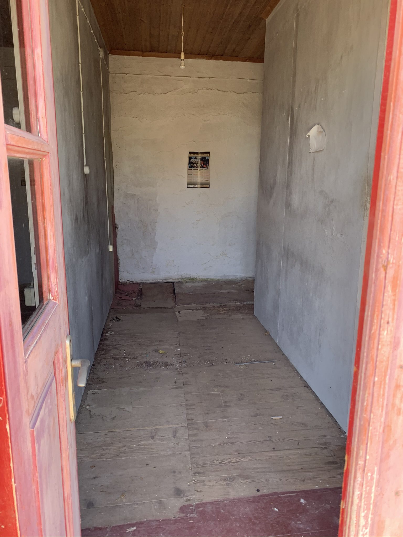 Εσωτερικό κατοικίας προς πώληση στην Ιφάκα, Ράχη / Κιόνι