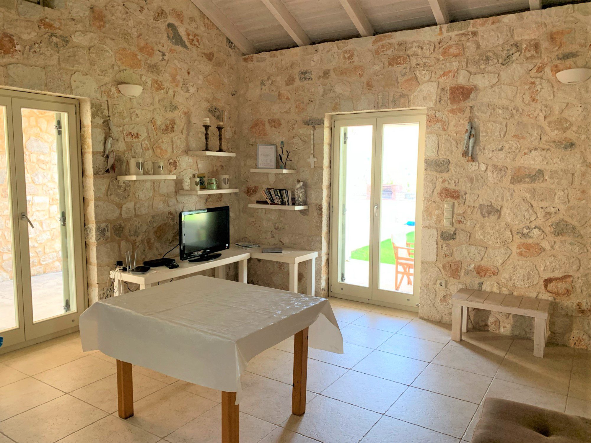 Interior space of holiday houses for rent on Ithaca Greece, Stavros