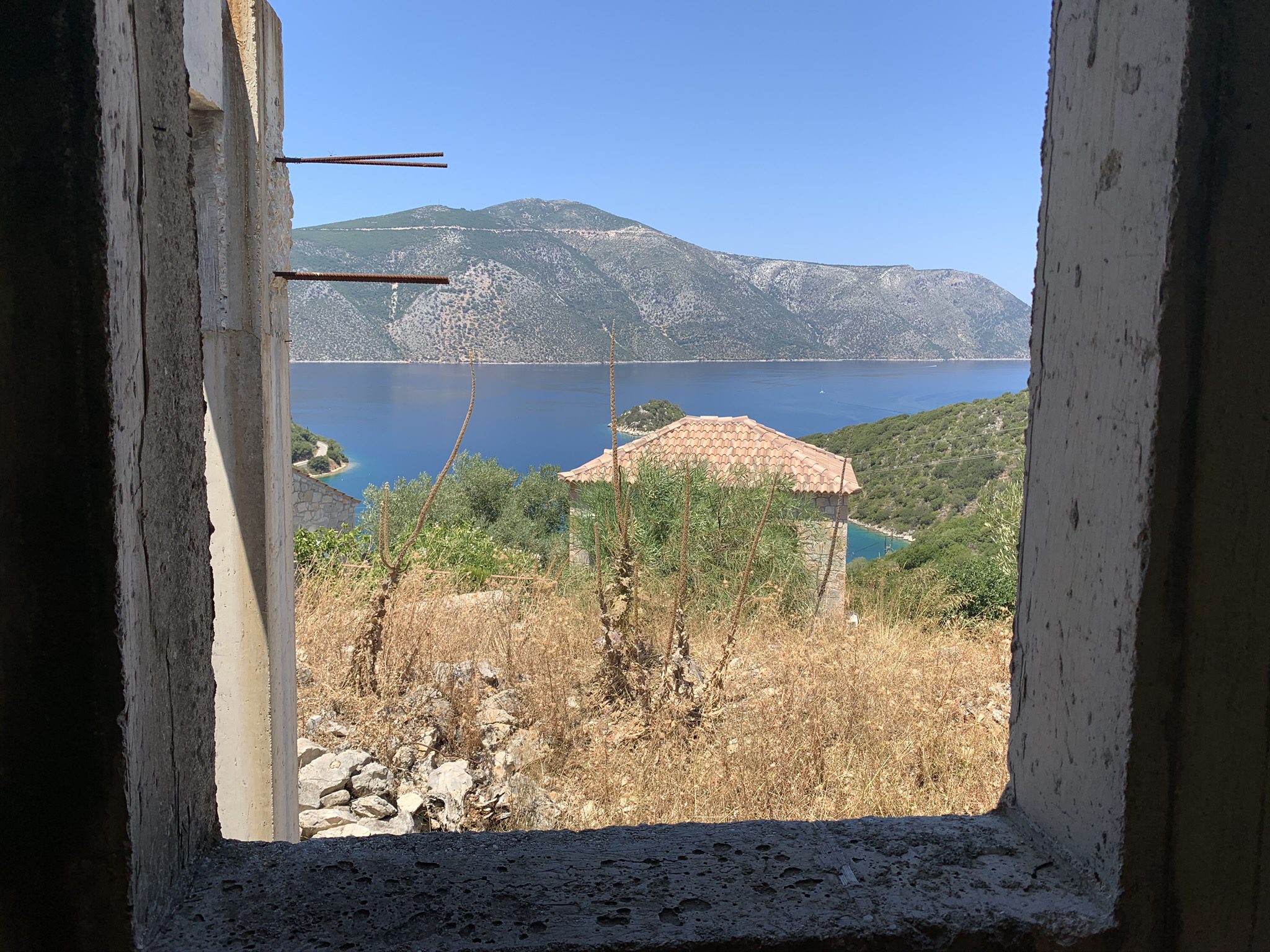 Structural foundation of property old off plan in Vathi