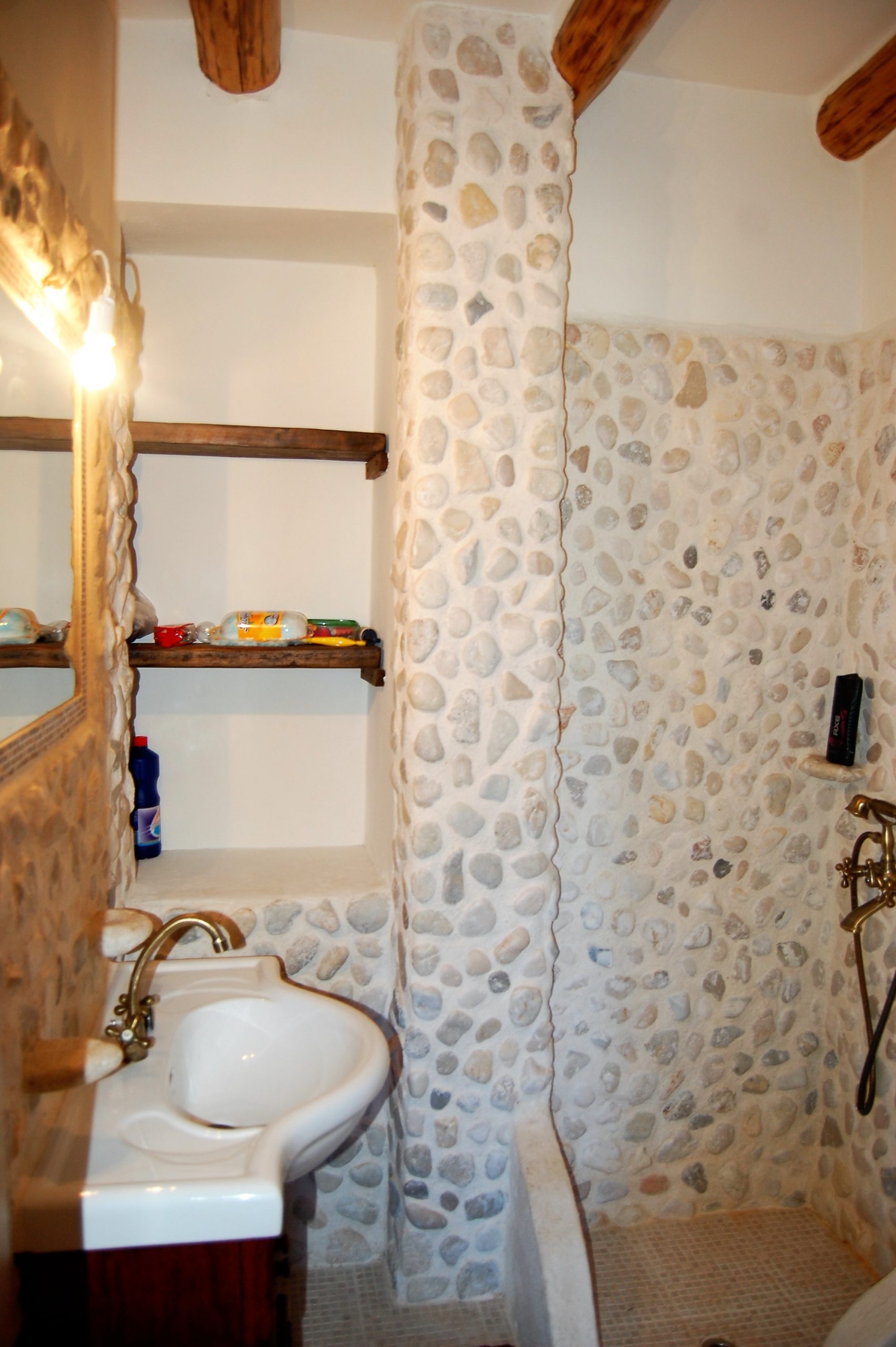 Decorative bathroom of stone house for rent Ithaca Greece
