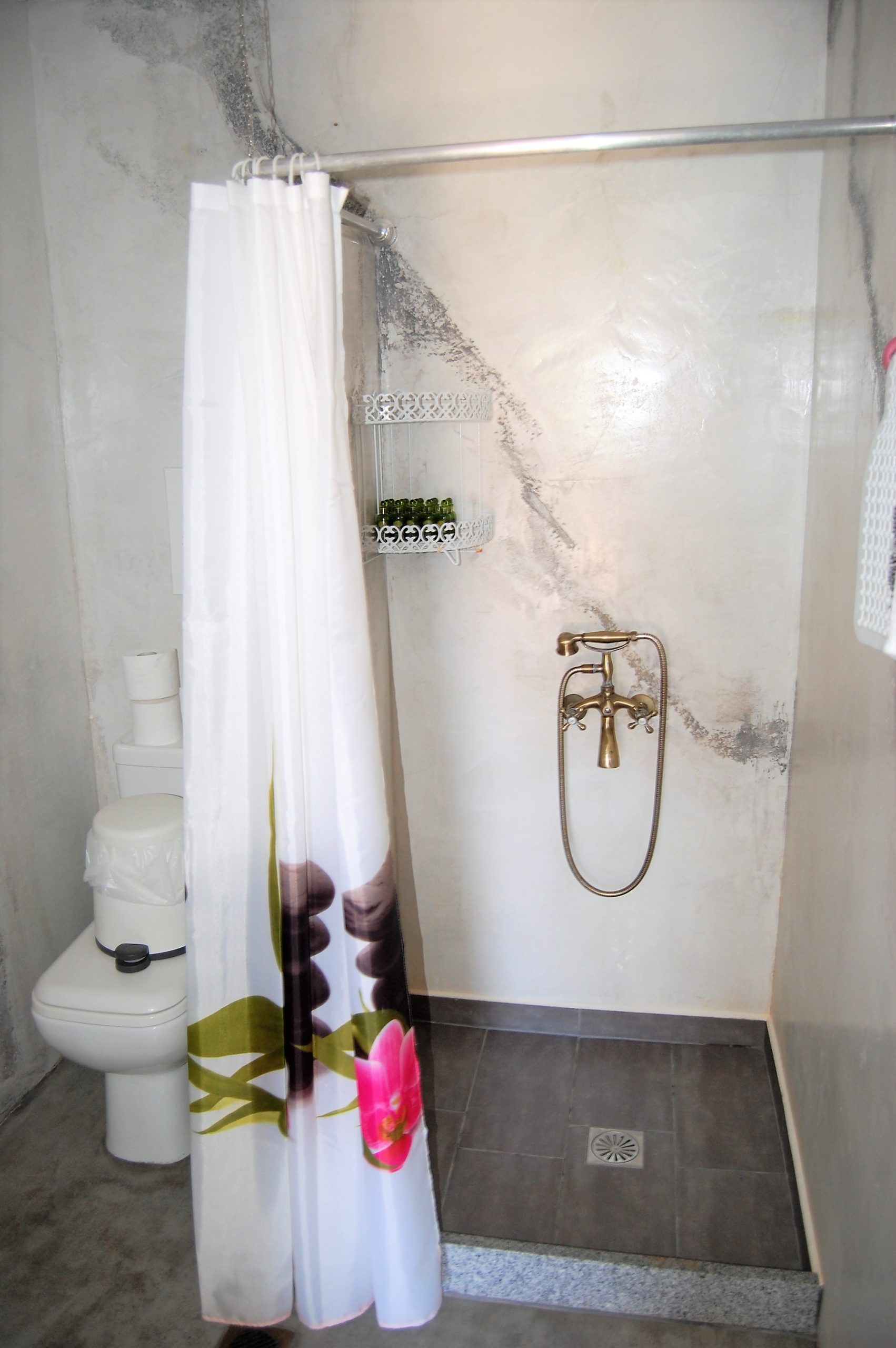 Bathroom of Bay View house for rent in Vathi