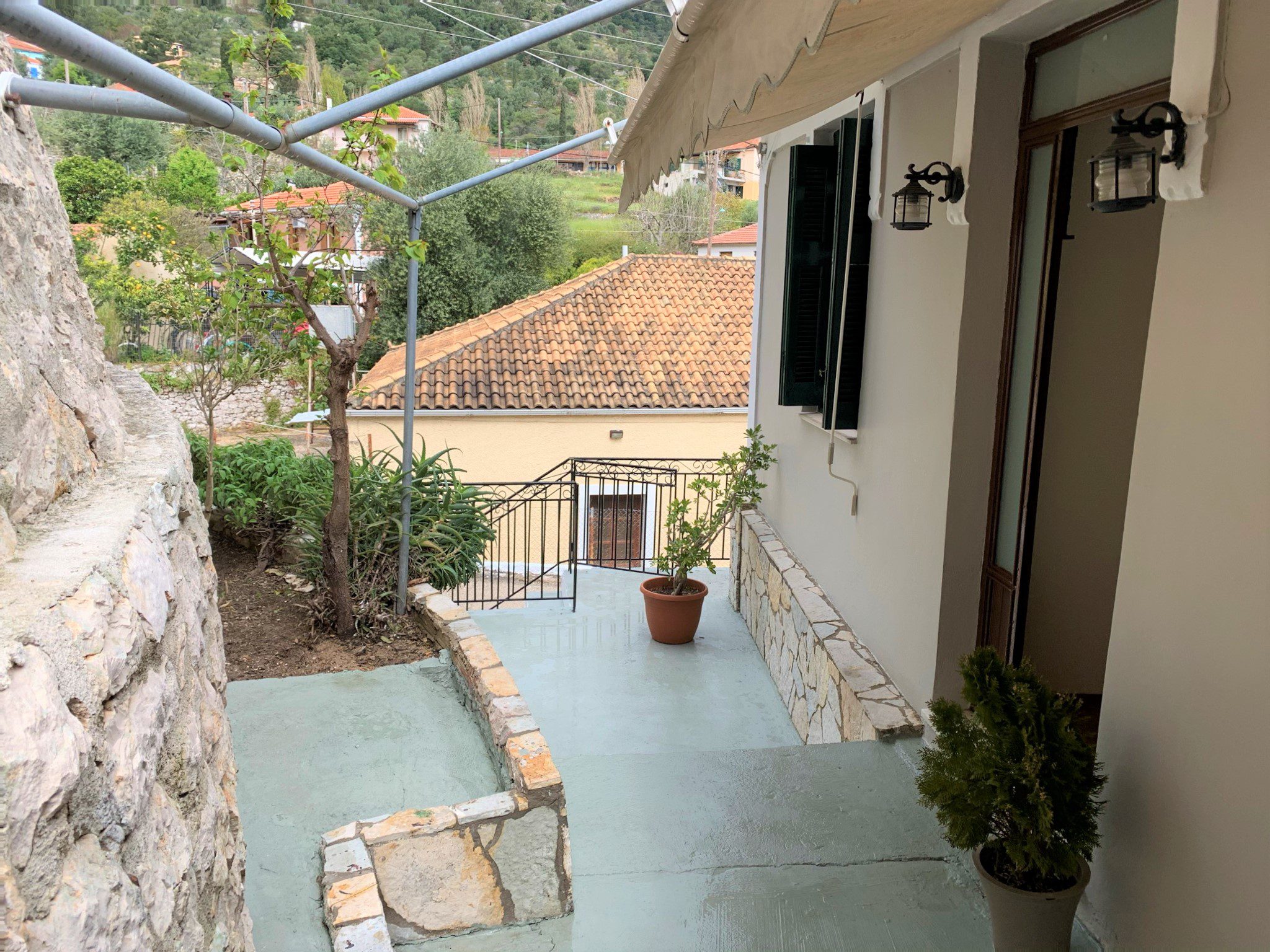 Entrance to house for sale in Ithaca Greece, Perachori