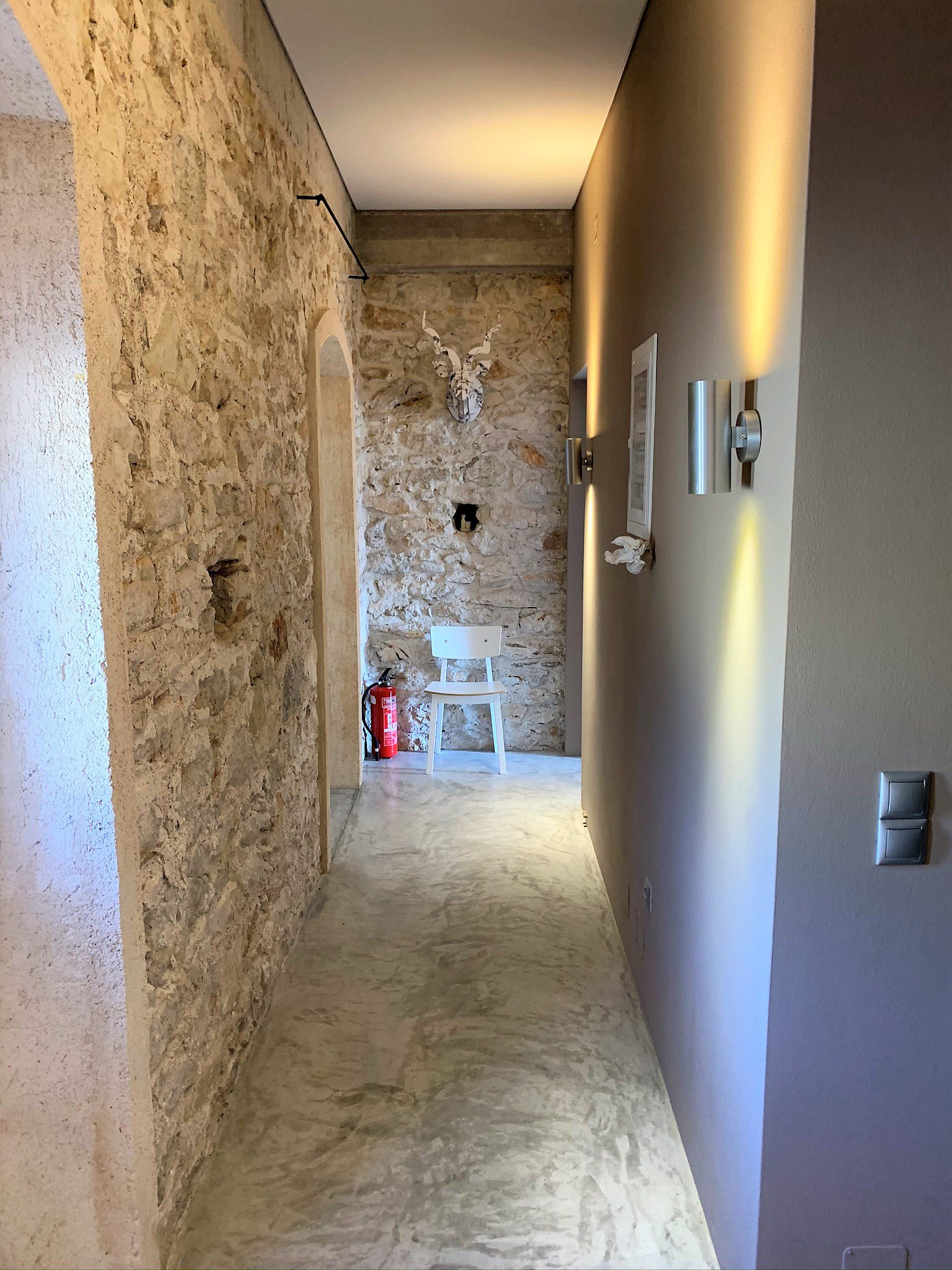 Hallway at Villa Kalos for rent, Ithaca Greece Lahos