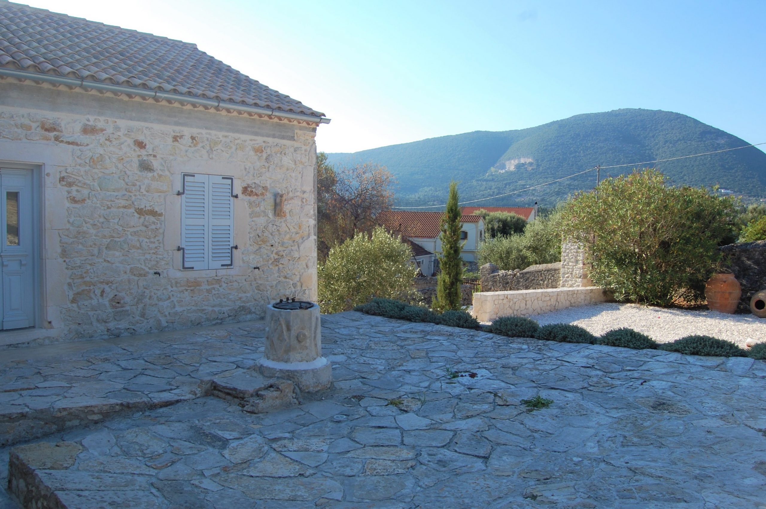 Stone built Villa Kalos for rent, Ithaca Greece Lahos