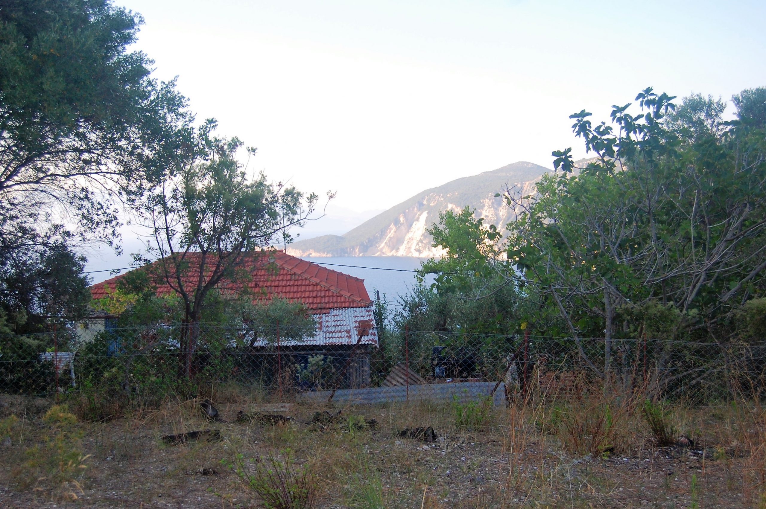 Ταράτσα τοπίο της κατοικίας προς πώληση στην Ιθακωβά Ελλάδα, Κολλιερή