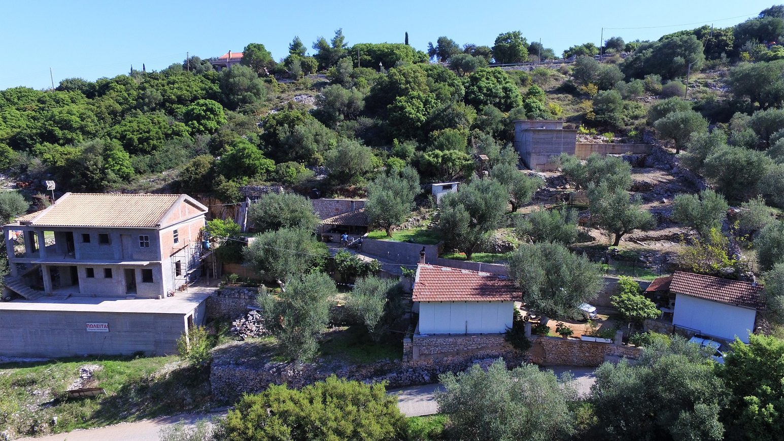 Εναέρια άποψη του σπιτιού προς πώληση Ιφάκα Ελλάδα Περαχώρι