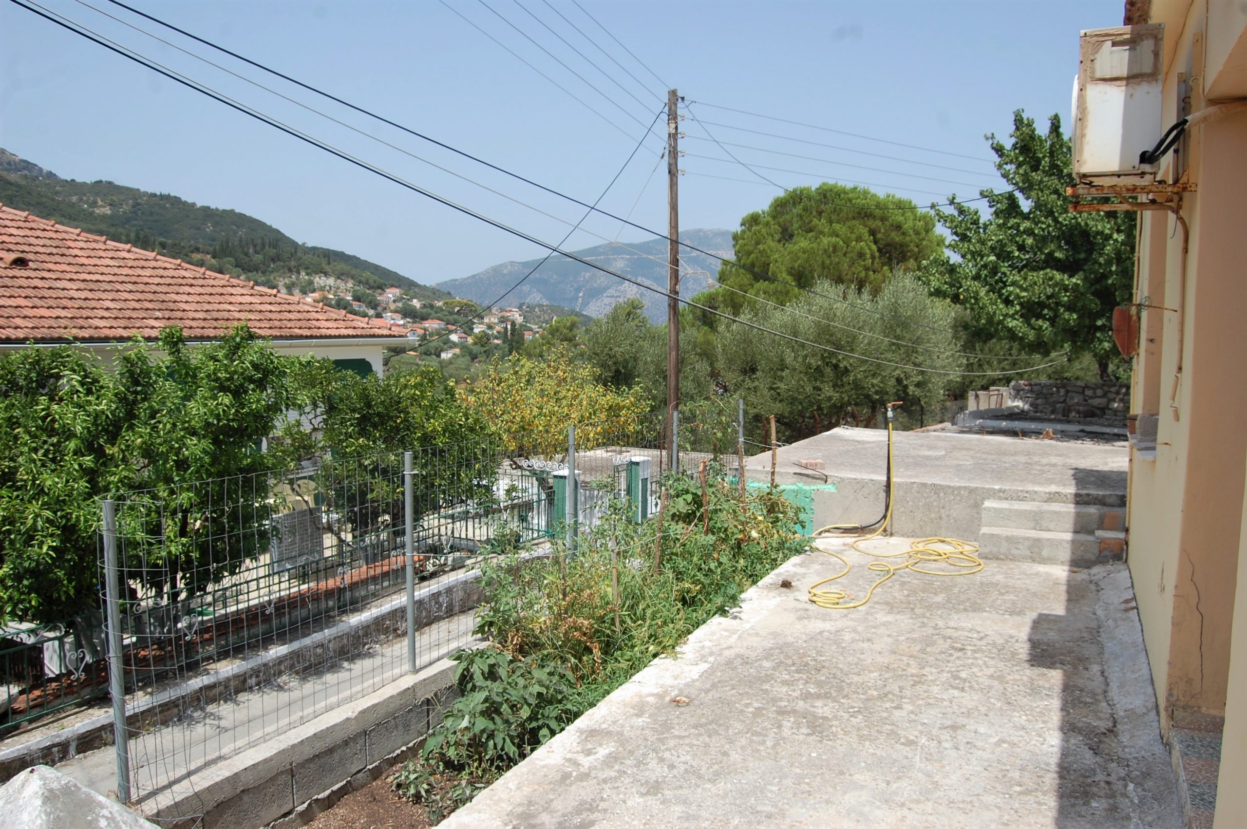 Εξωτερικός χώρος κατοικίας προς πώληση Ιθάκι Ελλάδα, Βαθύ