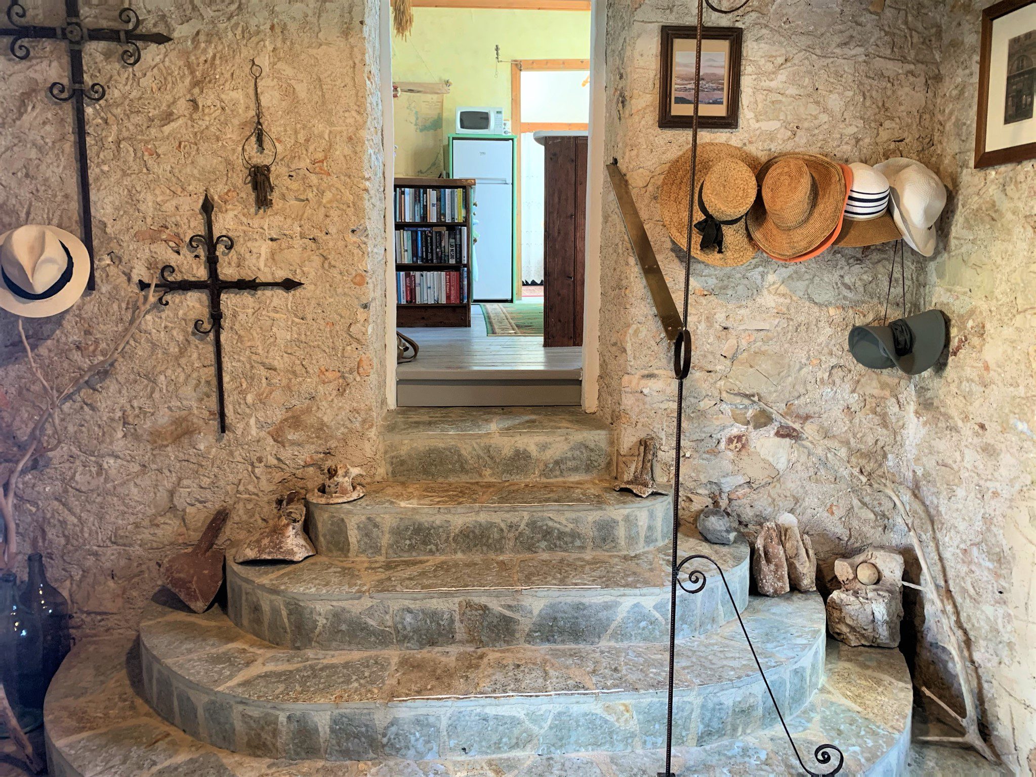 Hallway of house for sale Ithaca Greece, Lahos