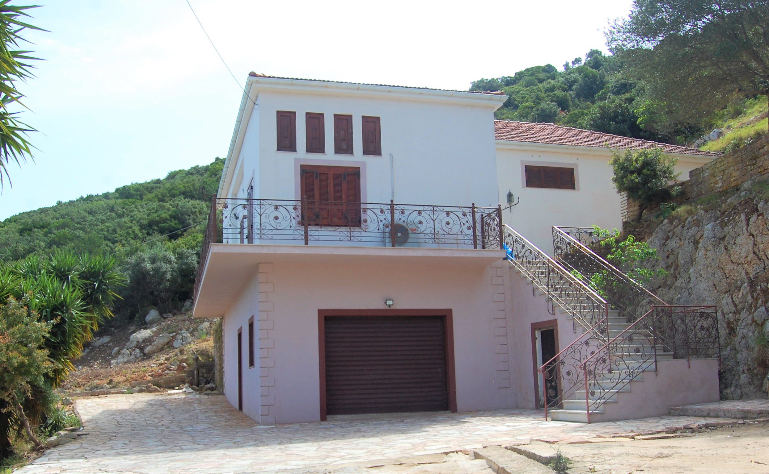 Exterior of house for sale in Ithaca Greece, Vathi/Dexa
