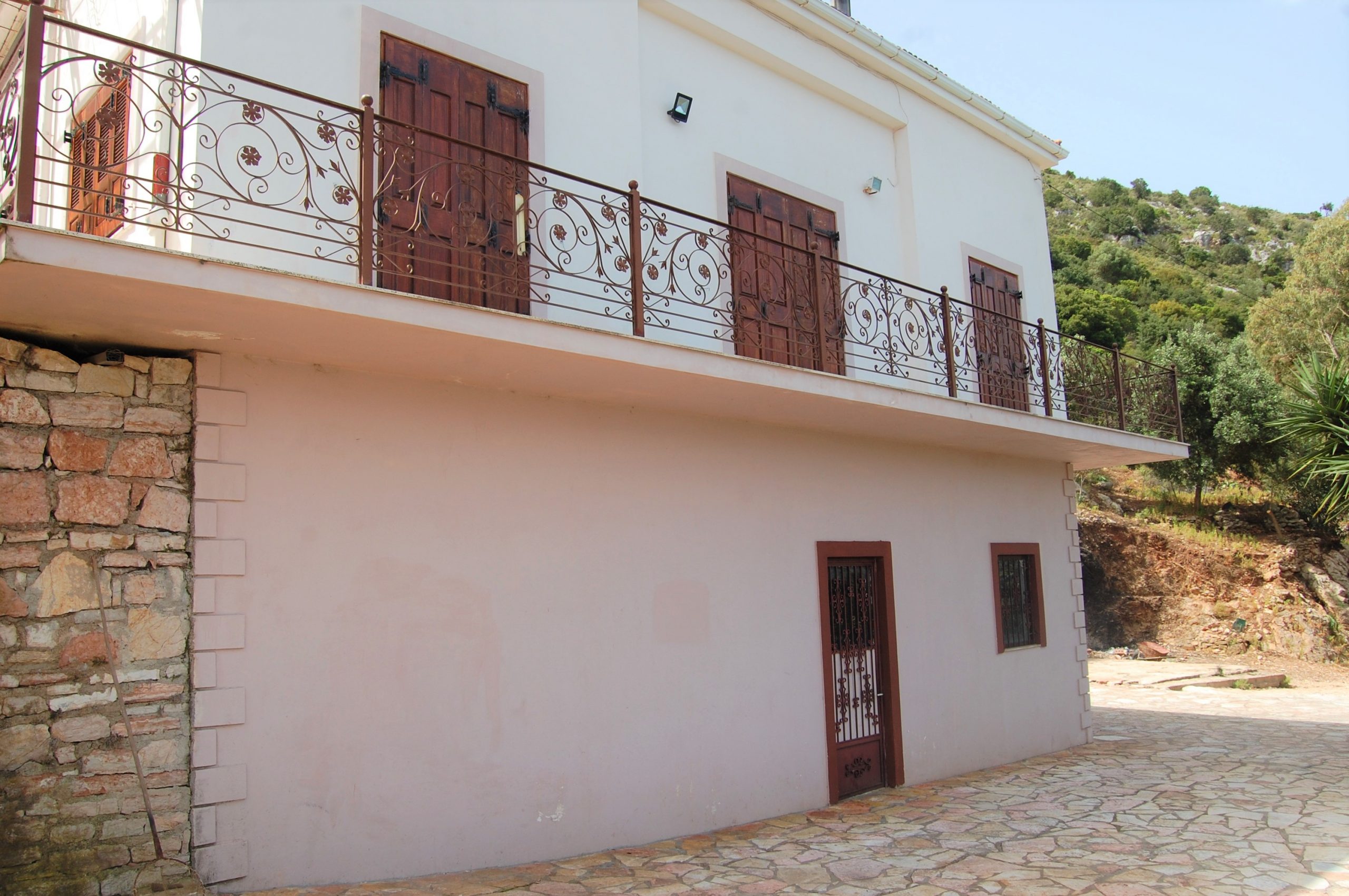 Exterior of house for sale in Ithaca Greece, Vathi/Dexa
