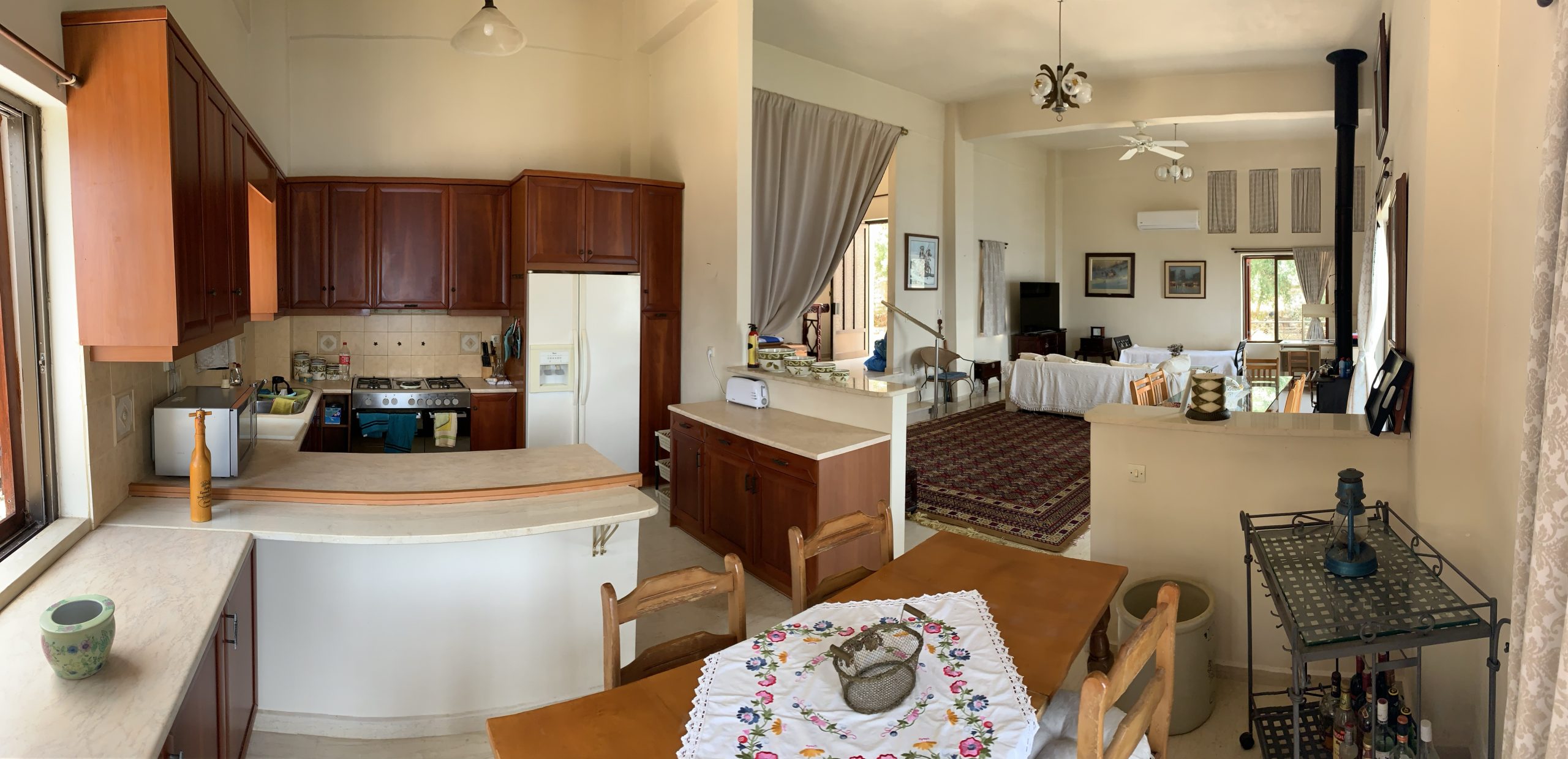 Kitchen of house for sale in Ithaca Greece, Vathi/Dexa