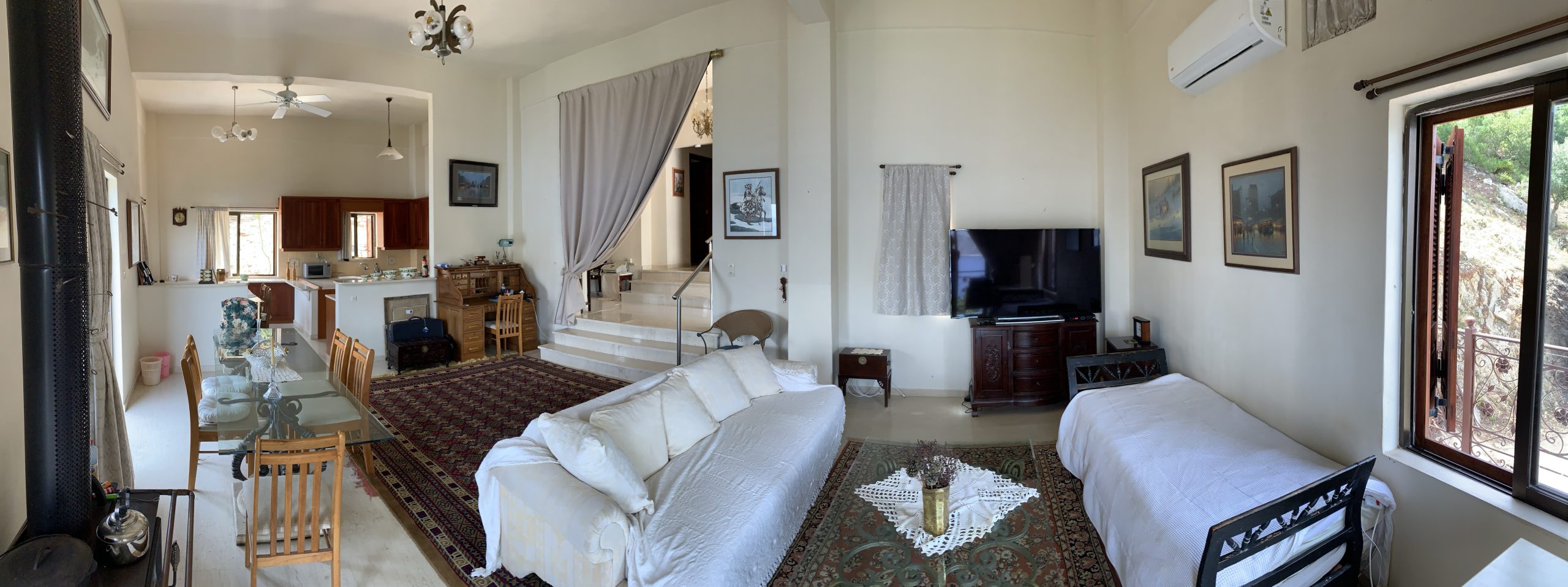 Living room of house for sale in Ithaca Greece, Vathi/Dexa