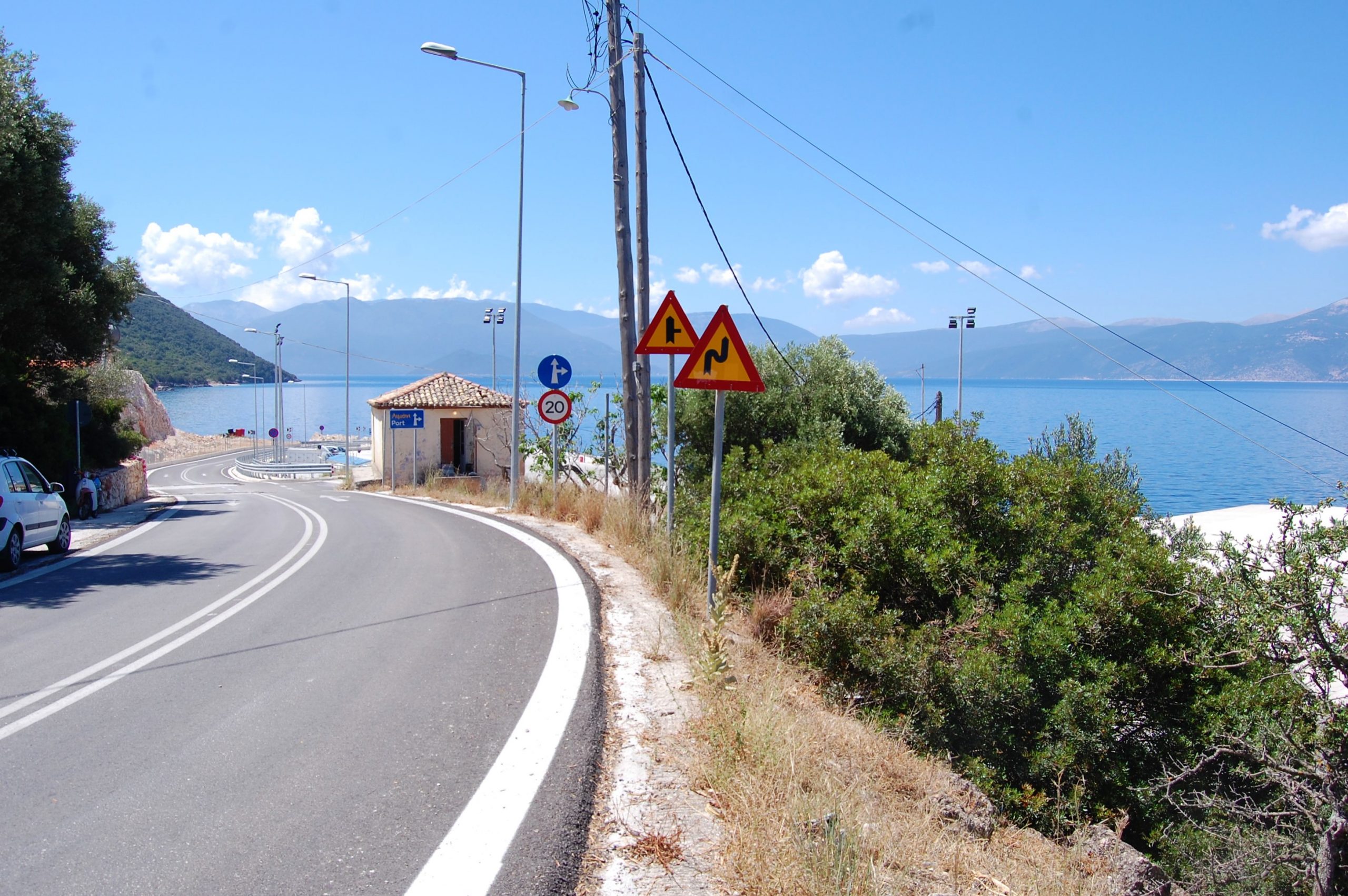 Road access to house for sale on Ithaca Greece, Piso Aetos