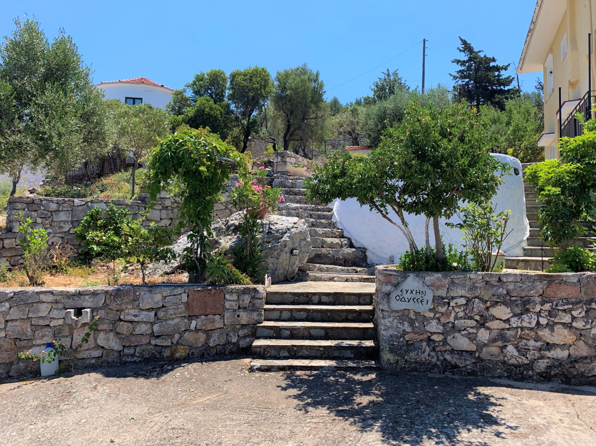 Entrance of holiday apartments for rent on Ithaca Greece, Vathi