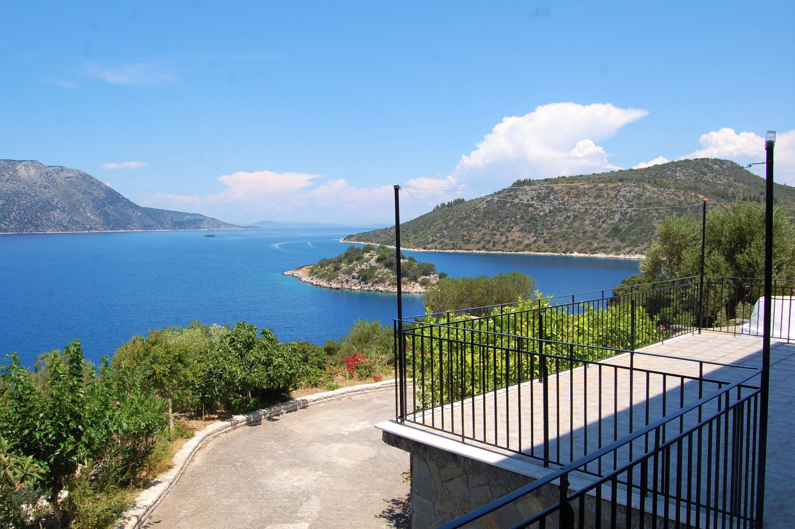 Exterior terrace of holiday apartments for rent on Ithaca Greece, Vathi