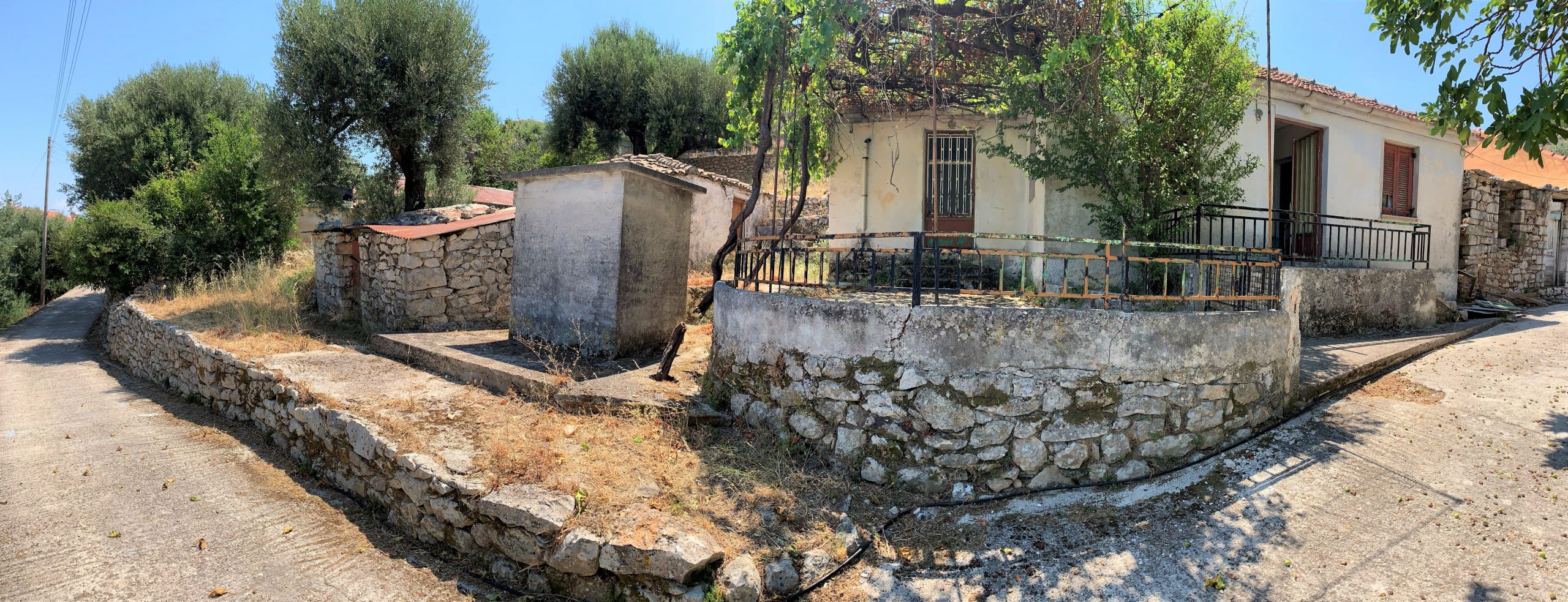 Exterior of house for sale Ithaca Greece, Perachori