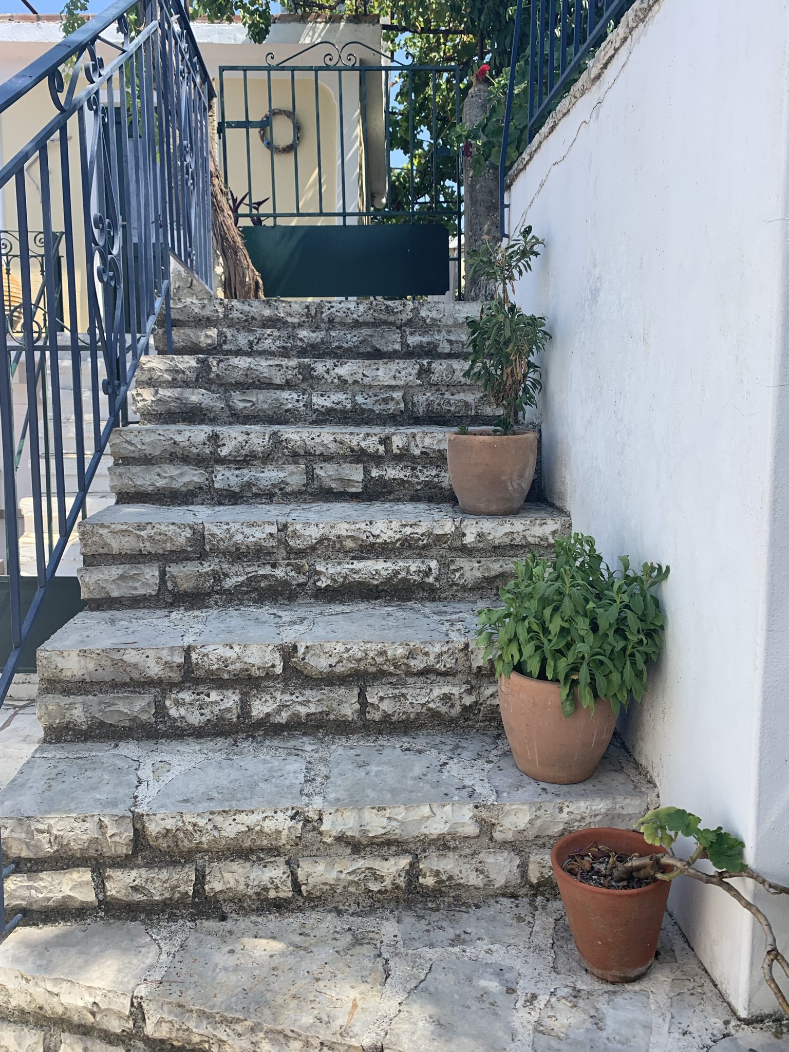 Steps to house for rent in Ithaca Greece, Kioni