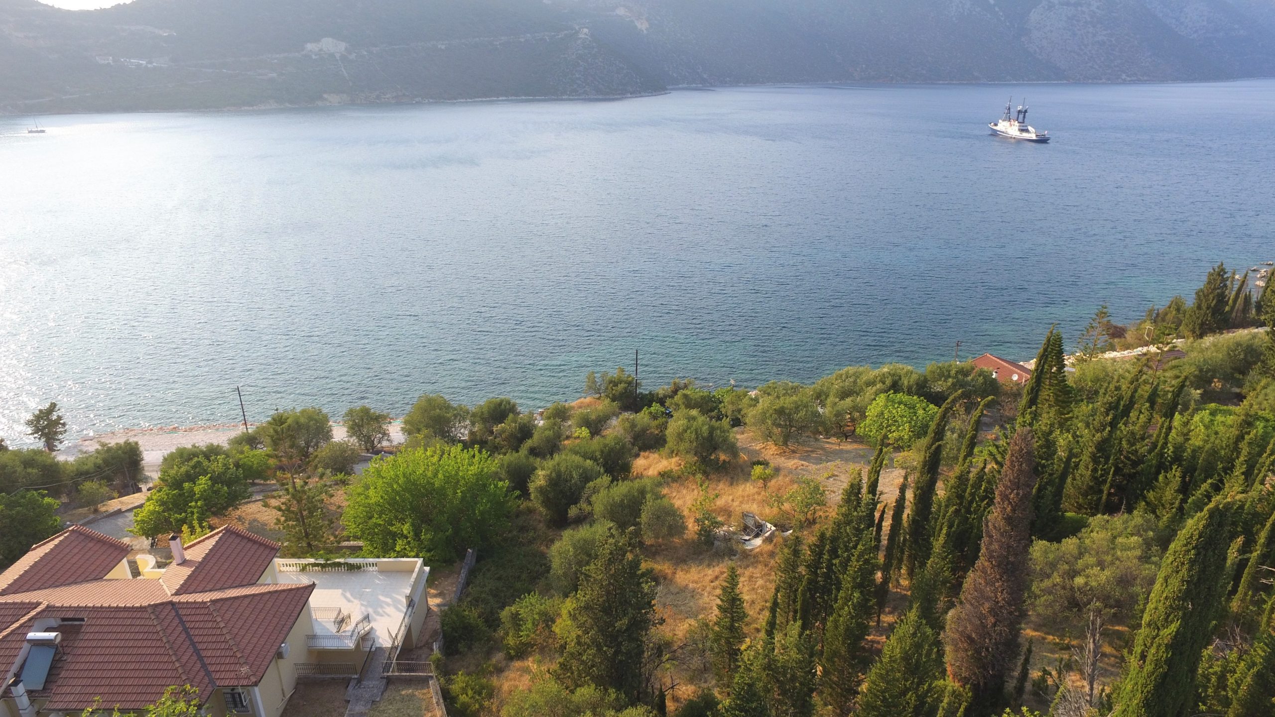 Εναέρια θέα του σπιτιού προς πώληση Ιφάκα Ελλάδα, Αέτος