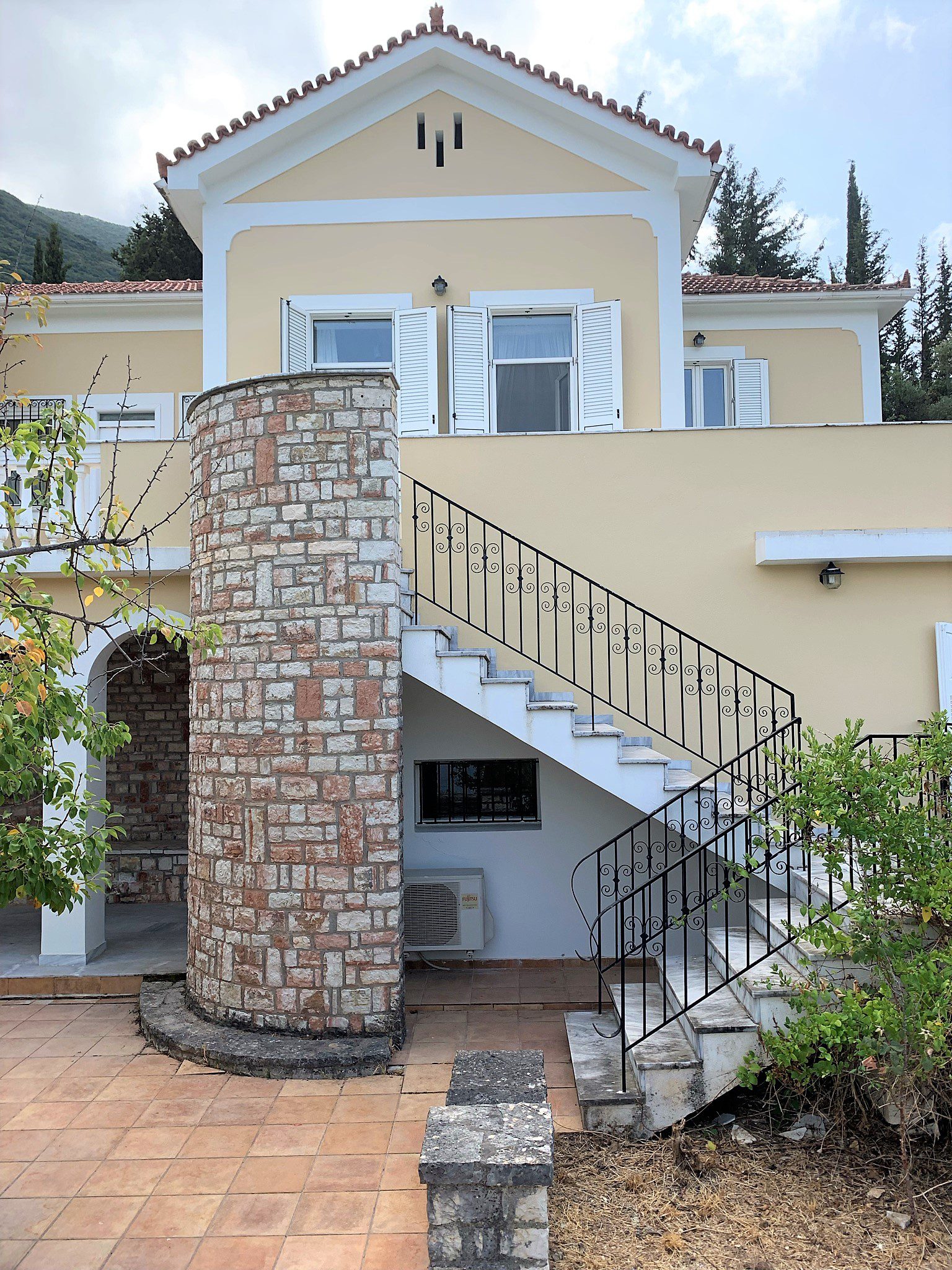 Exterior of house for sale Ithaca Greece, Aetos