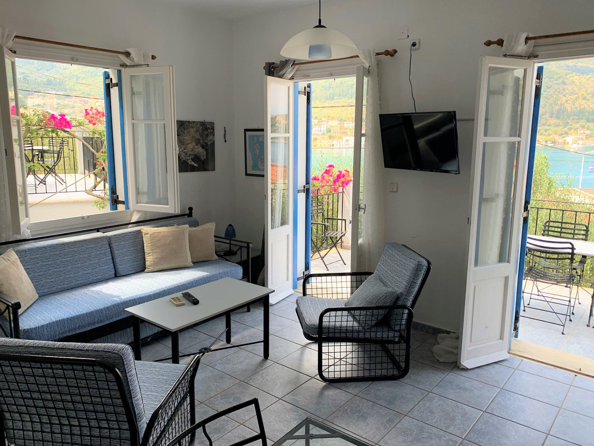 Interior spaces of house for sale Ithaca Greece, Vathi