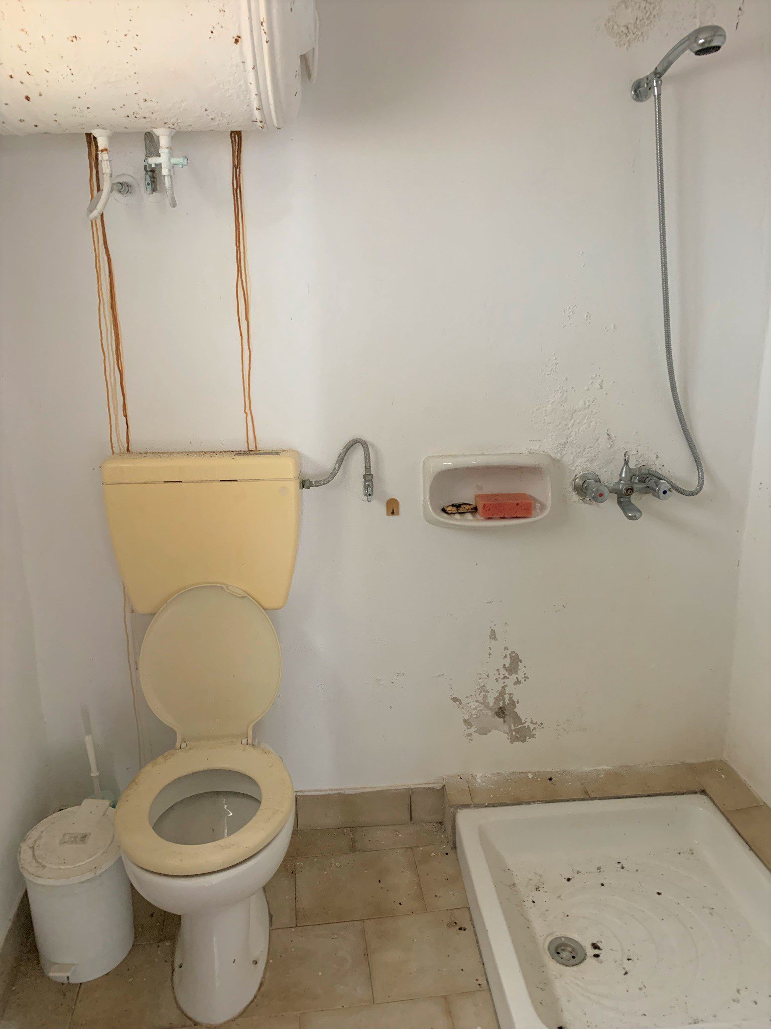 Bathroom area of house for sale Ithaca Greece, Aetos