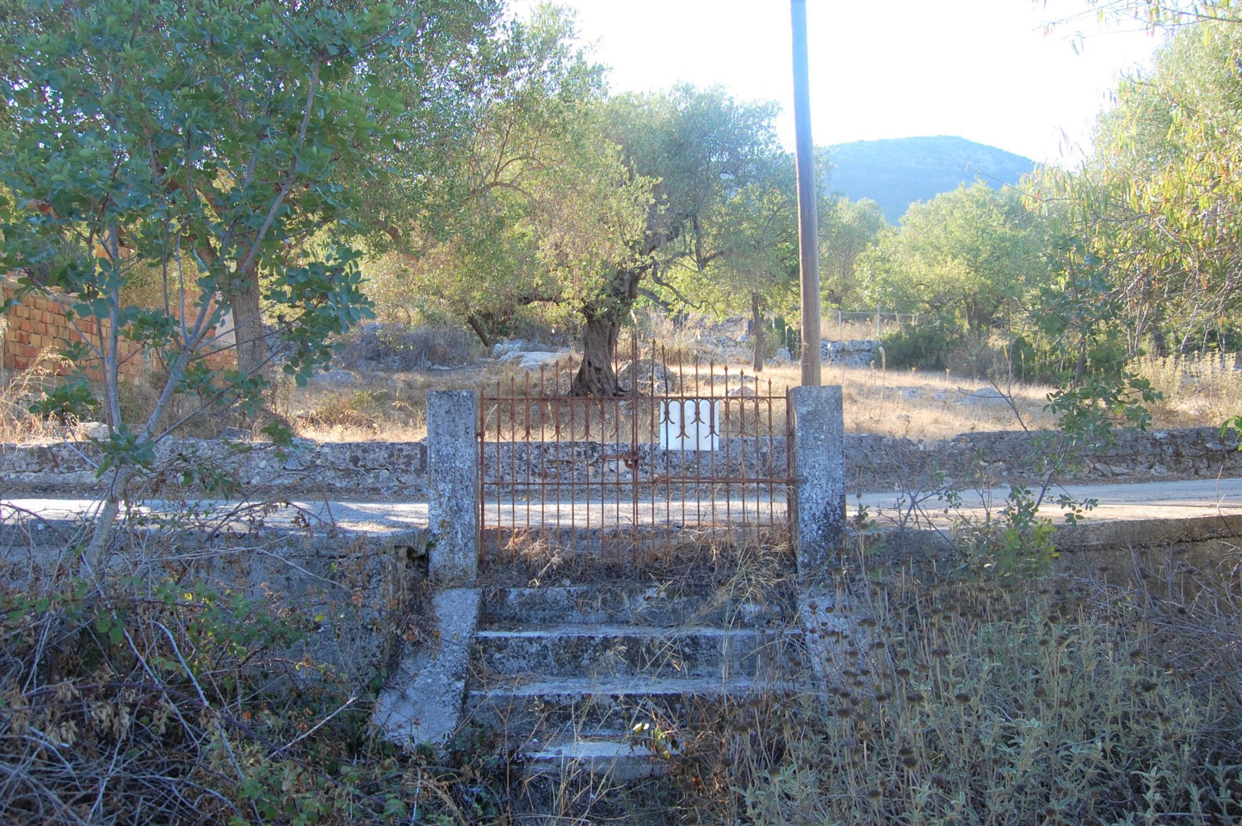 Front gate of house for sale Ithaca Greece, Stavros