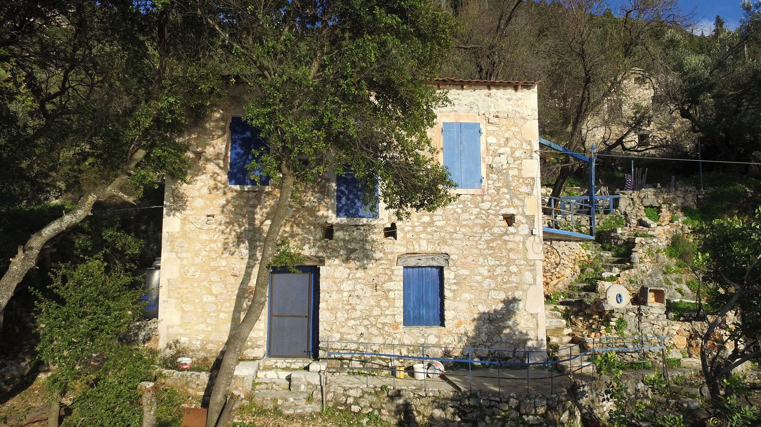 Εναέρια θέα του σπιτιού προς πώληση στην Ιθακωβίδα Ελλάδα, Λευκάκι
