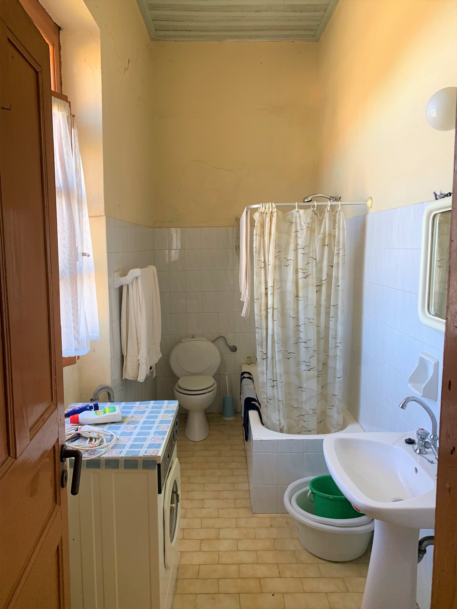 Bathroom house for sale on Ithaca Greece, Anoghi