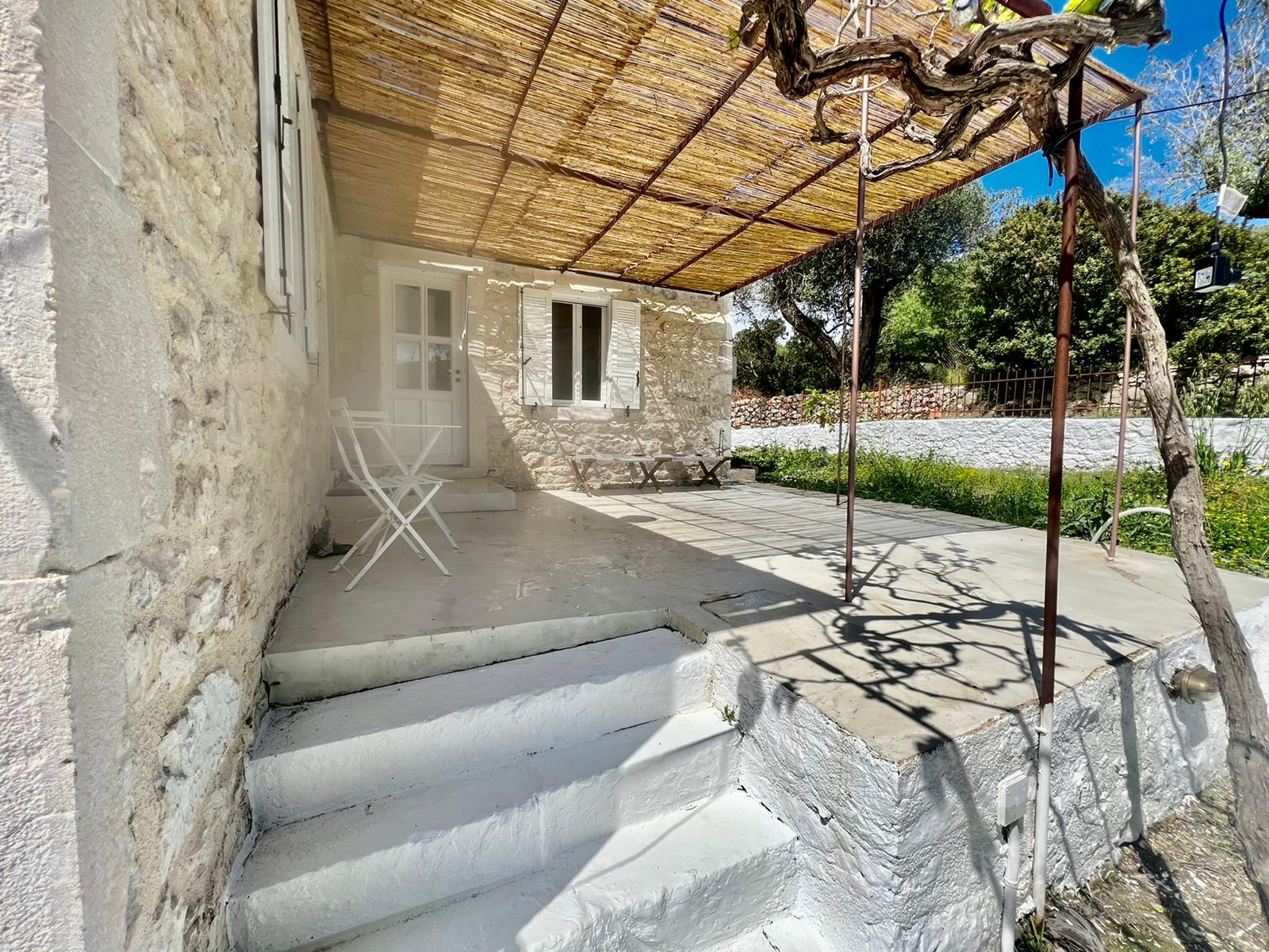 Outside area of villa for rent on Ithaca Greece, Lahos