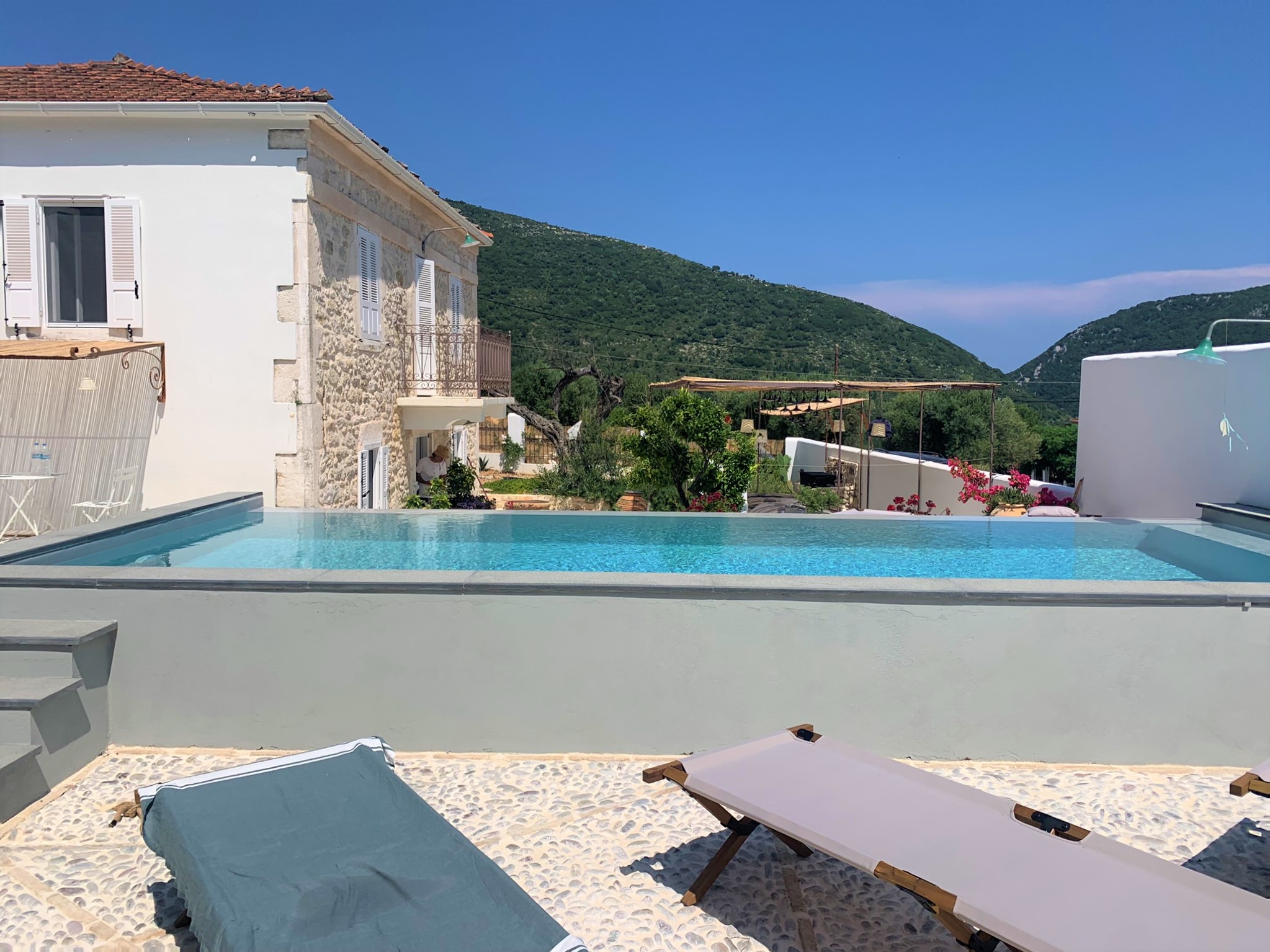 Swimming pool of villa for rent on Ithaca Greece, Lahos