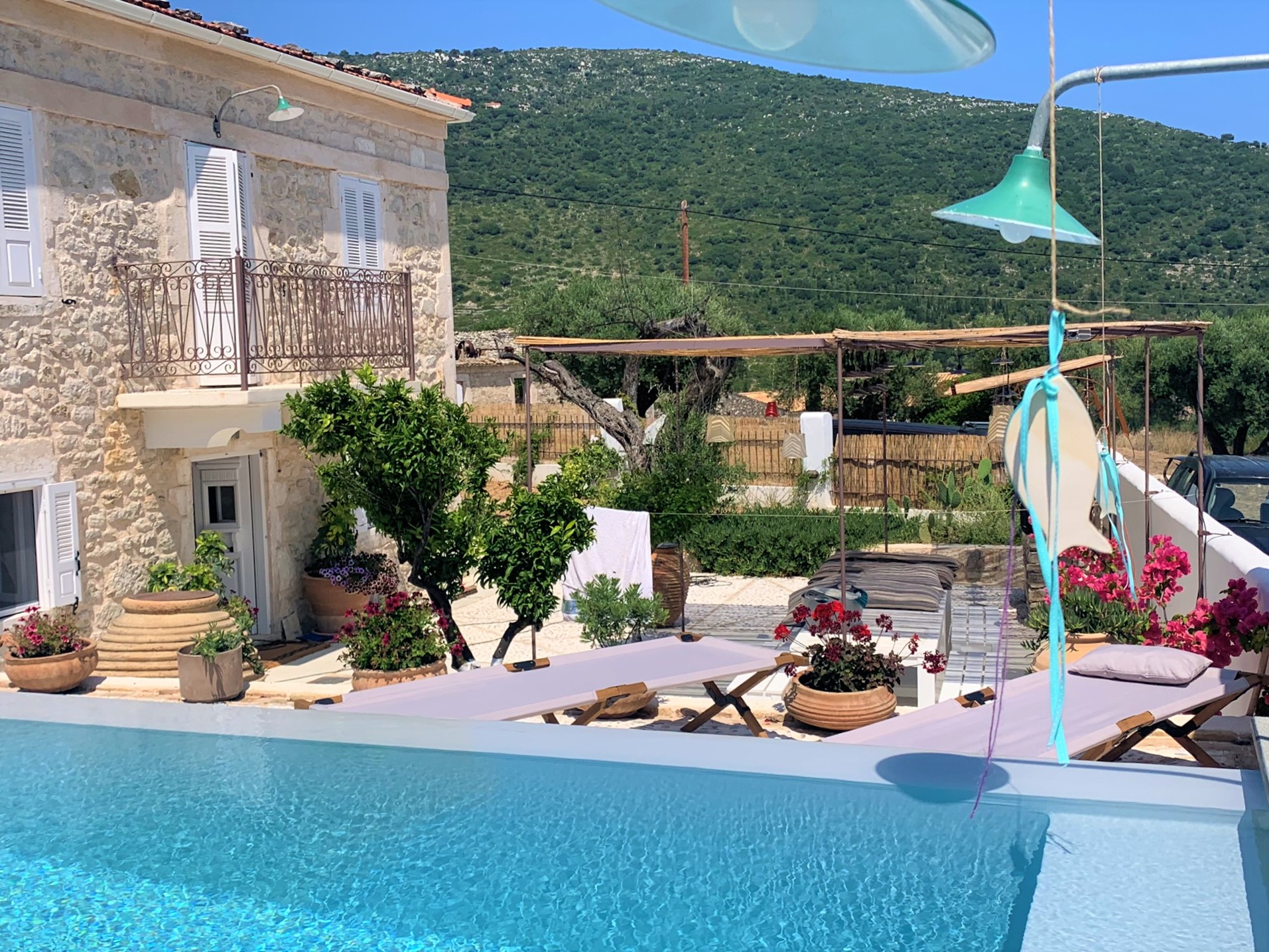 Swimming pool of villa for rent on Ithaca Greece, Lahos