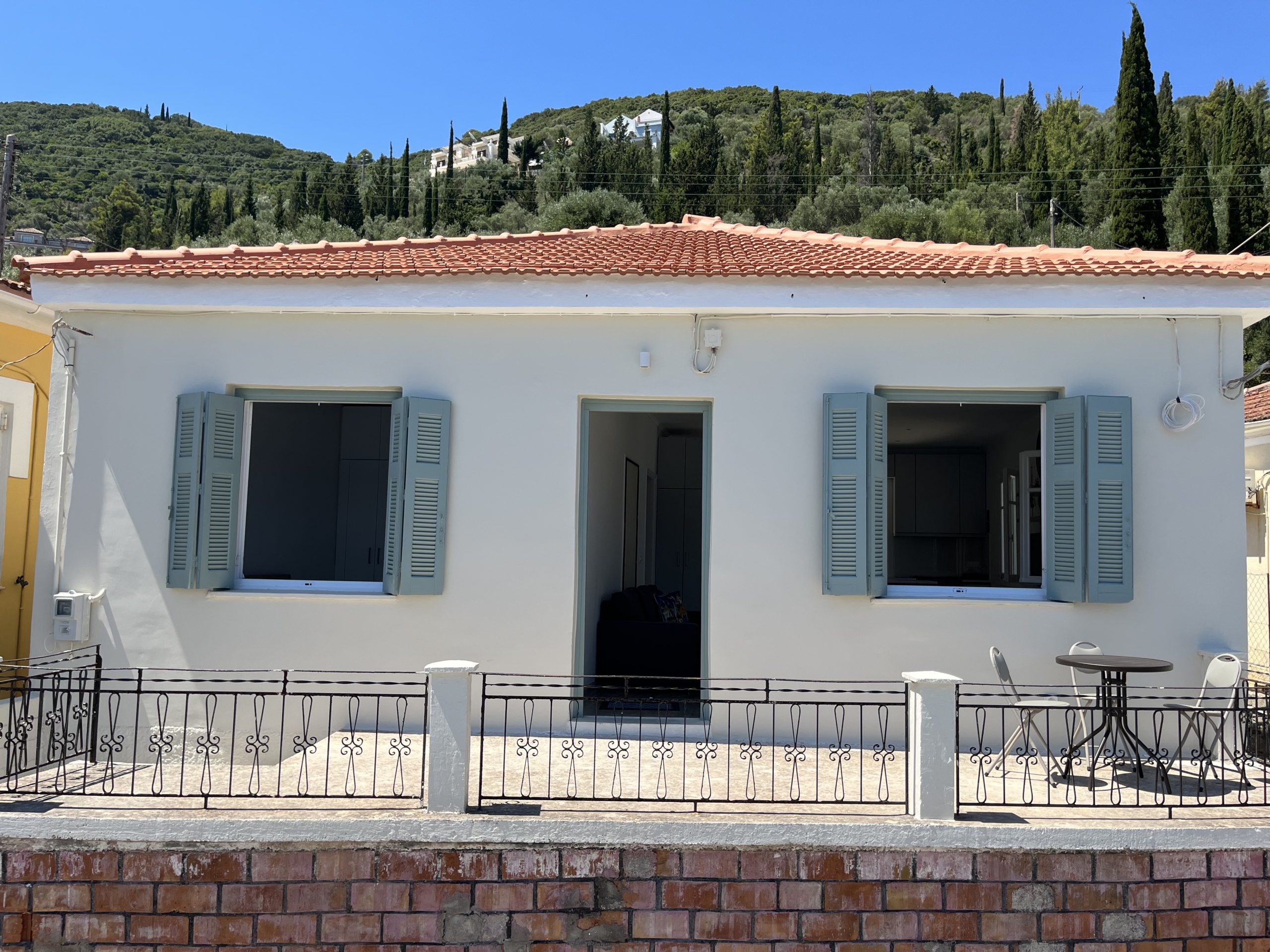 Exterior of house for rent Ithaca Greece, Vathi