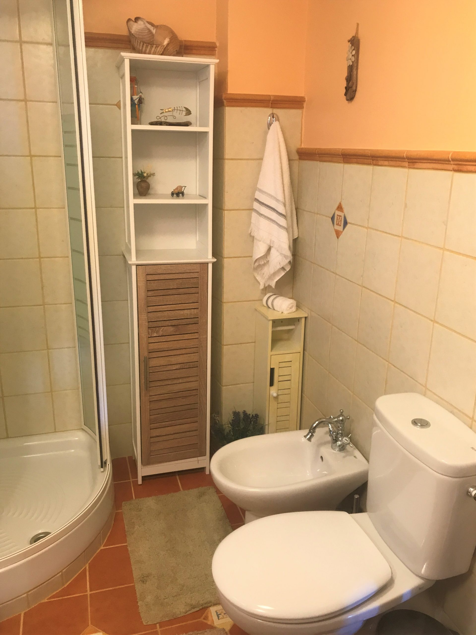 Bathroom of house for rent on Ithaca Greece, Anoghi