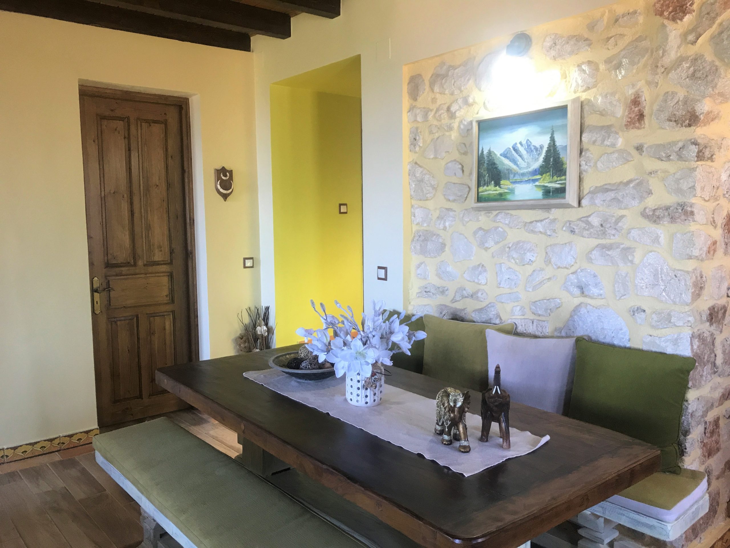 Living room of house for rent on Ithaca Greece, Anoghi
