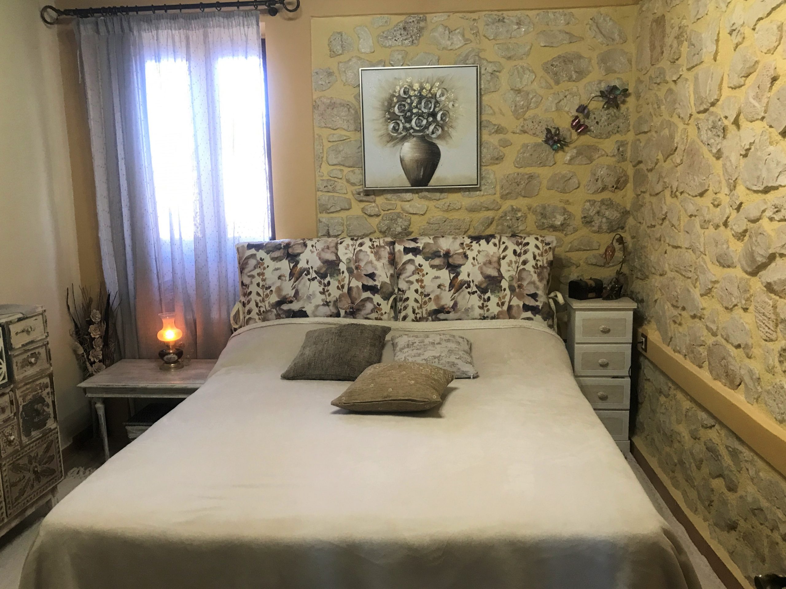 Bedroom of house for rent on Ithaca Greece, Anoghi