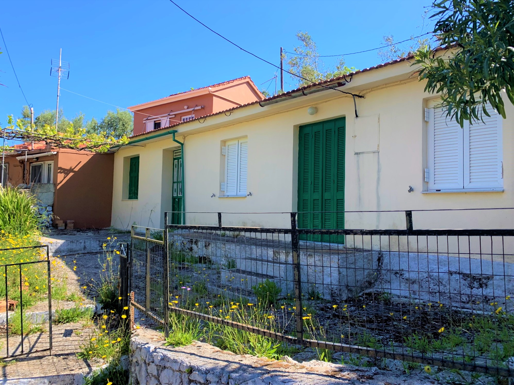 Exterior of house for sale on Ithaca Greece, Perachori