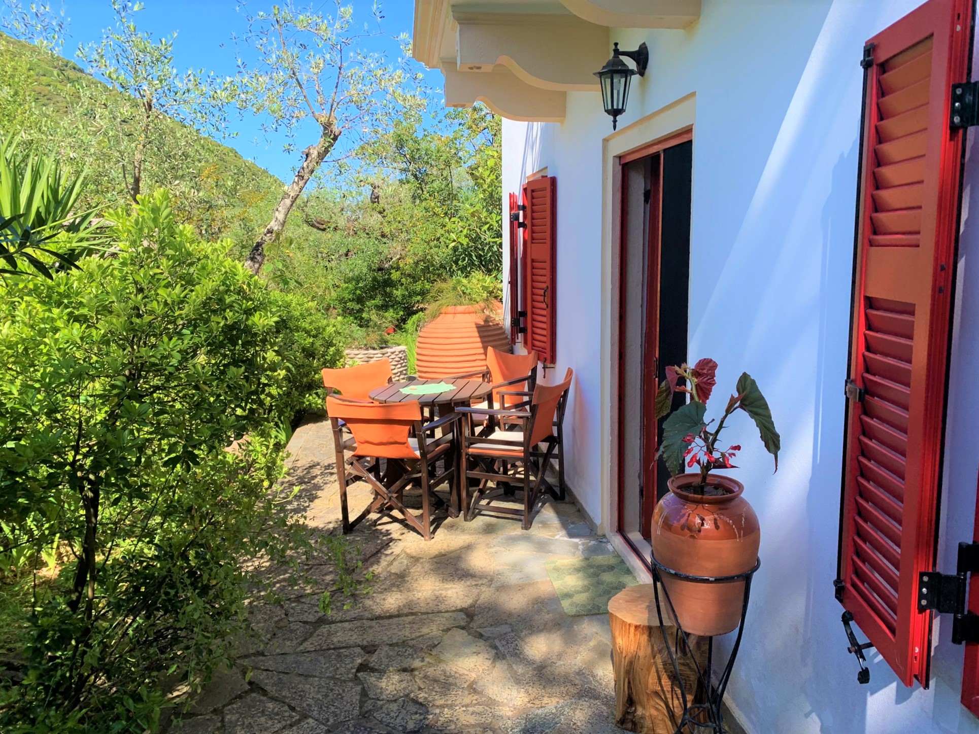Outdoor spaces of house for rent on Ithaca Greece, Frikes