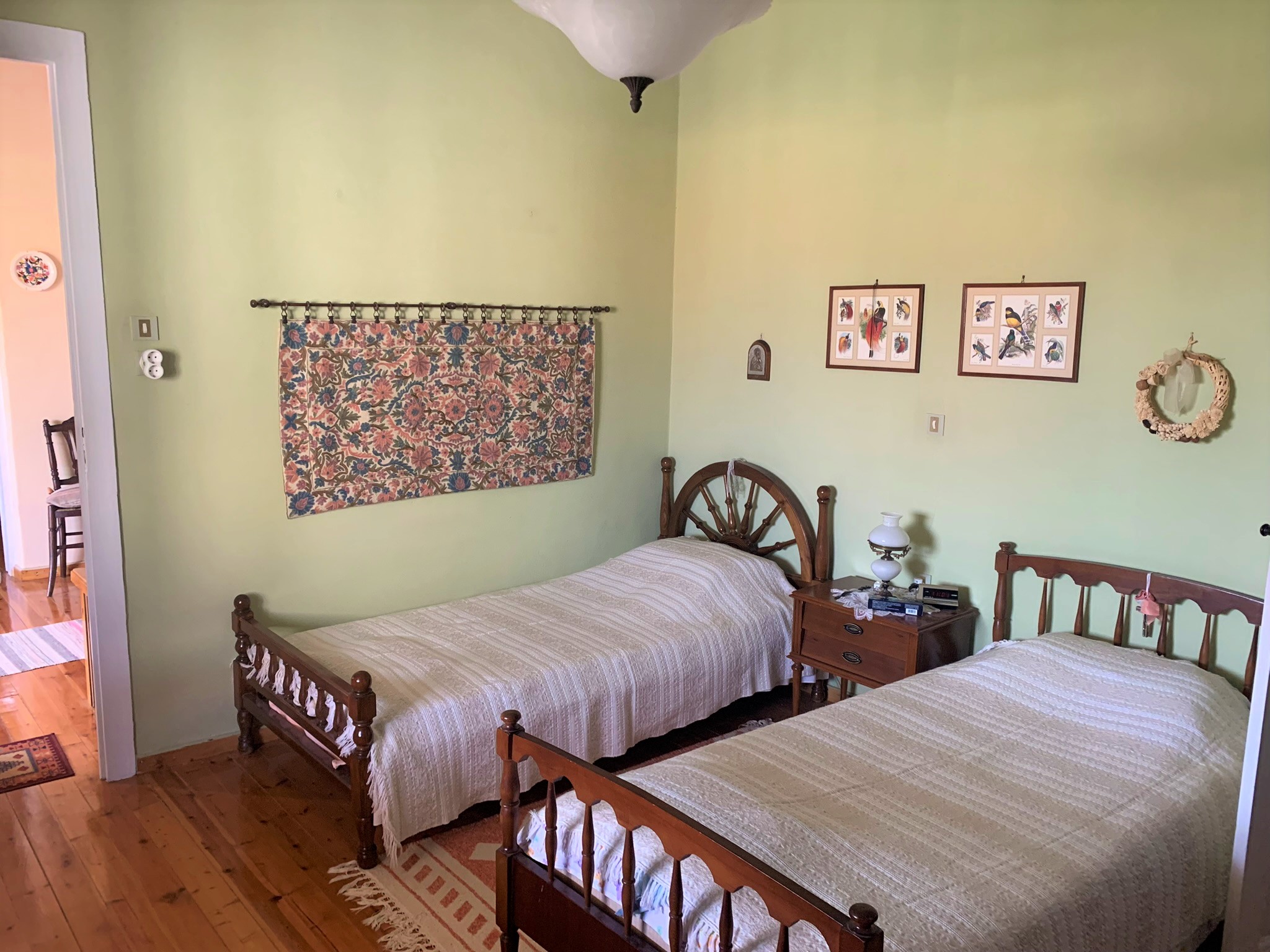Υπνοδωμάτιο προς πώληση στην Ιθάκα, Βαθύ