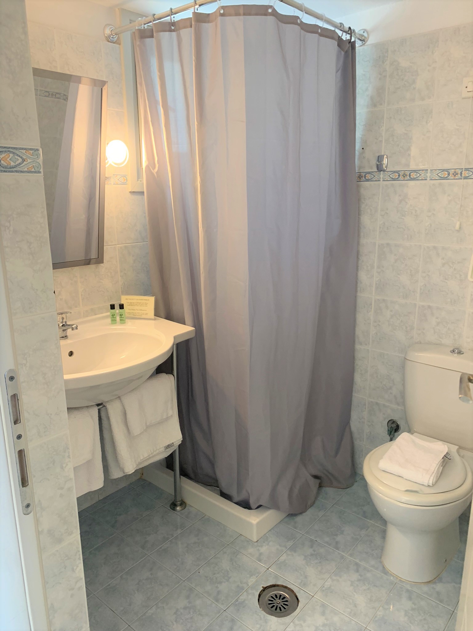 Bathroom of hotel for sale on Ithaca Greece, Vathi