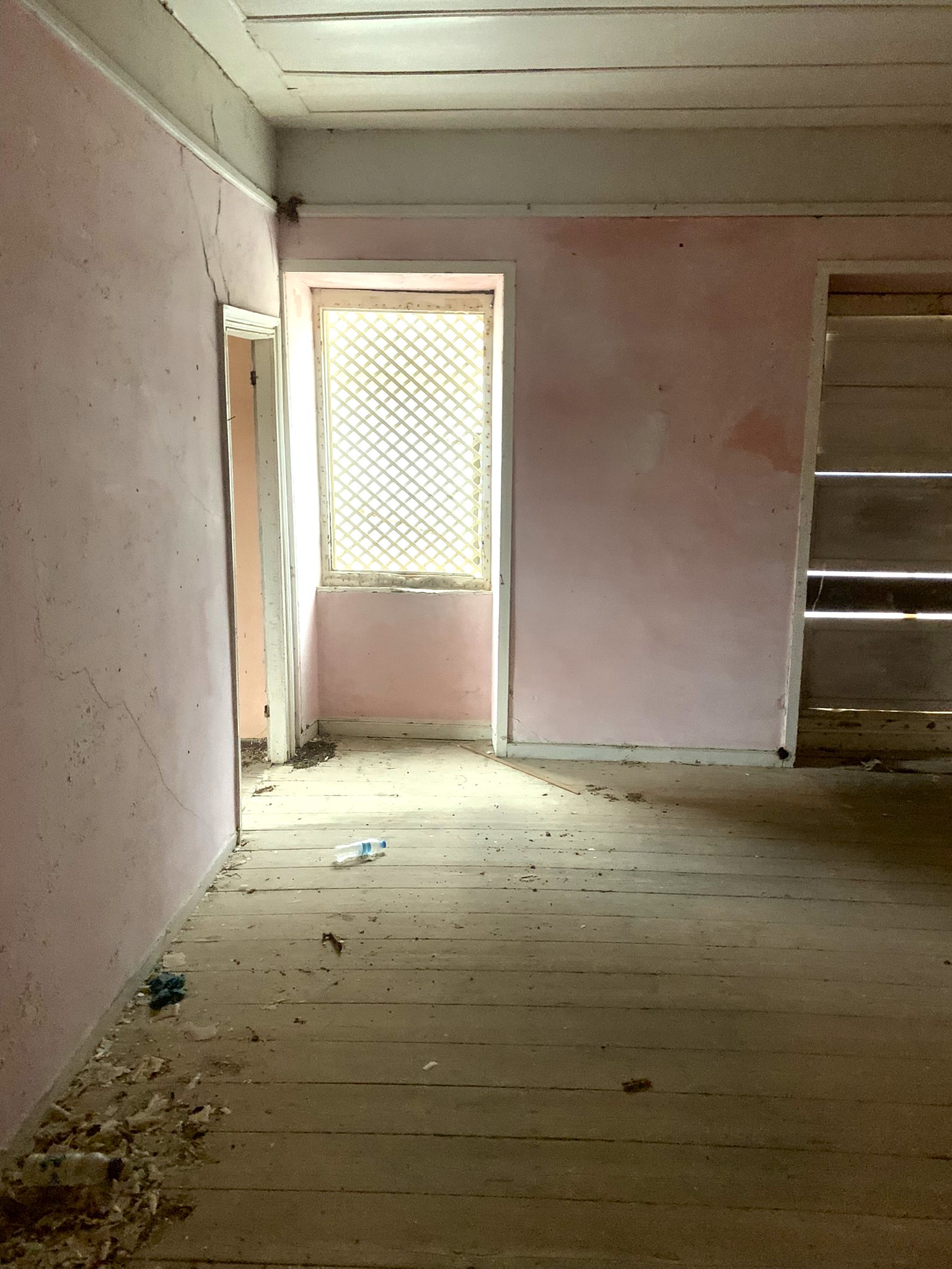 Εσωτερικό κατοικίας προς πώληση στην Ιθάκα, Βαθύ