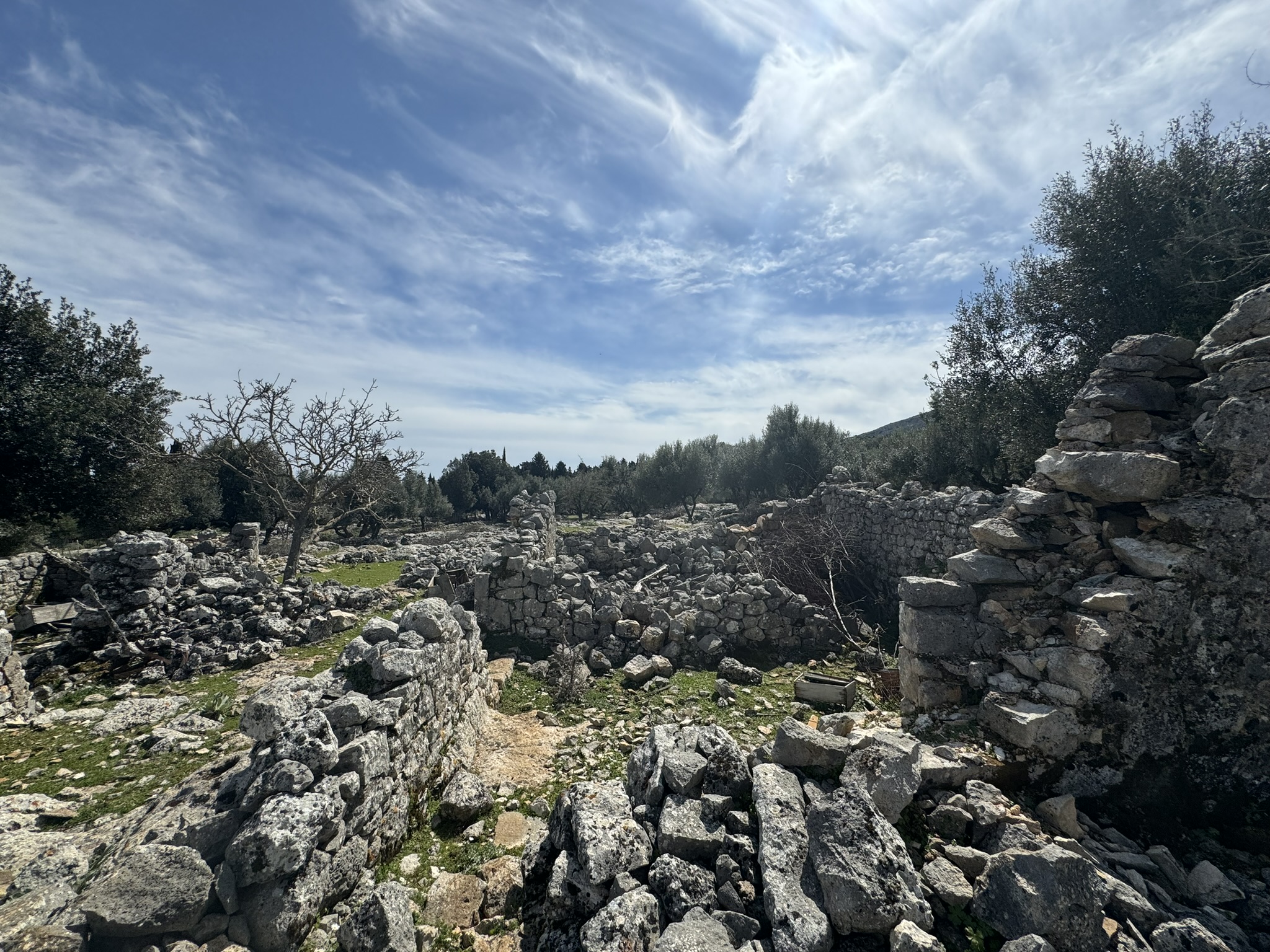 Terrain and ruins of land for sale in Ithaca Greece Anoghi