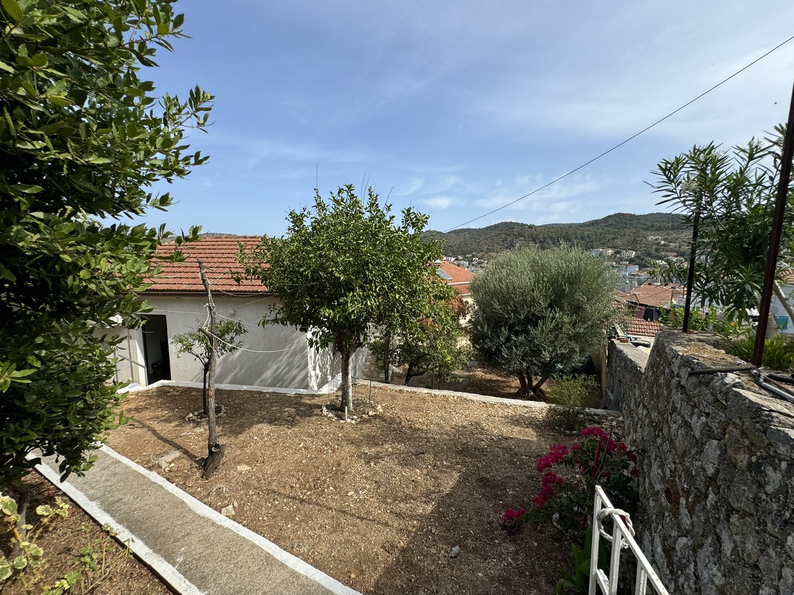 Outdoor areas and garden of house for sale in Ithaca Greece Vathi