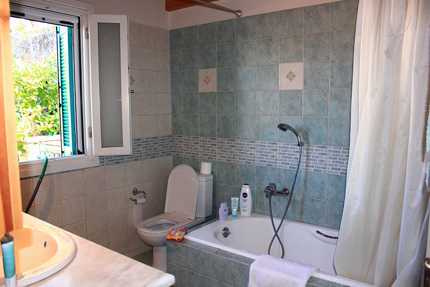 Big bathroom of house for sale in Ithaca Greece Perachori