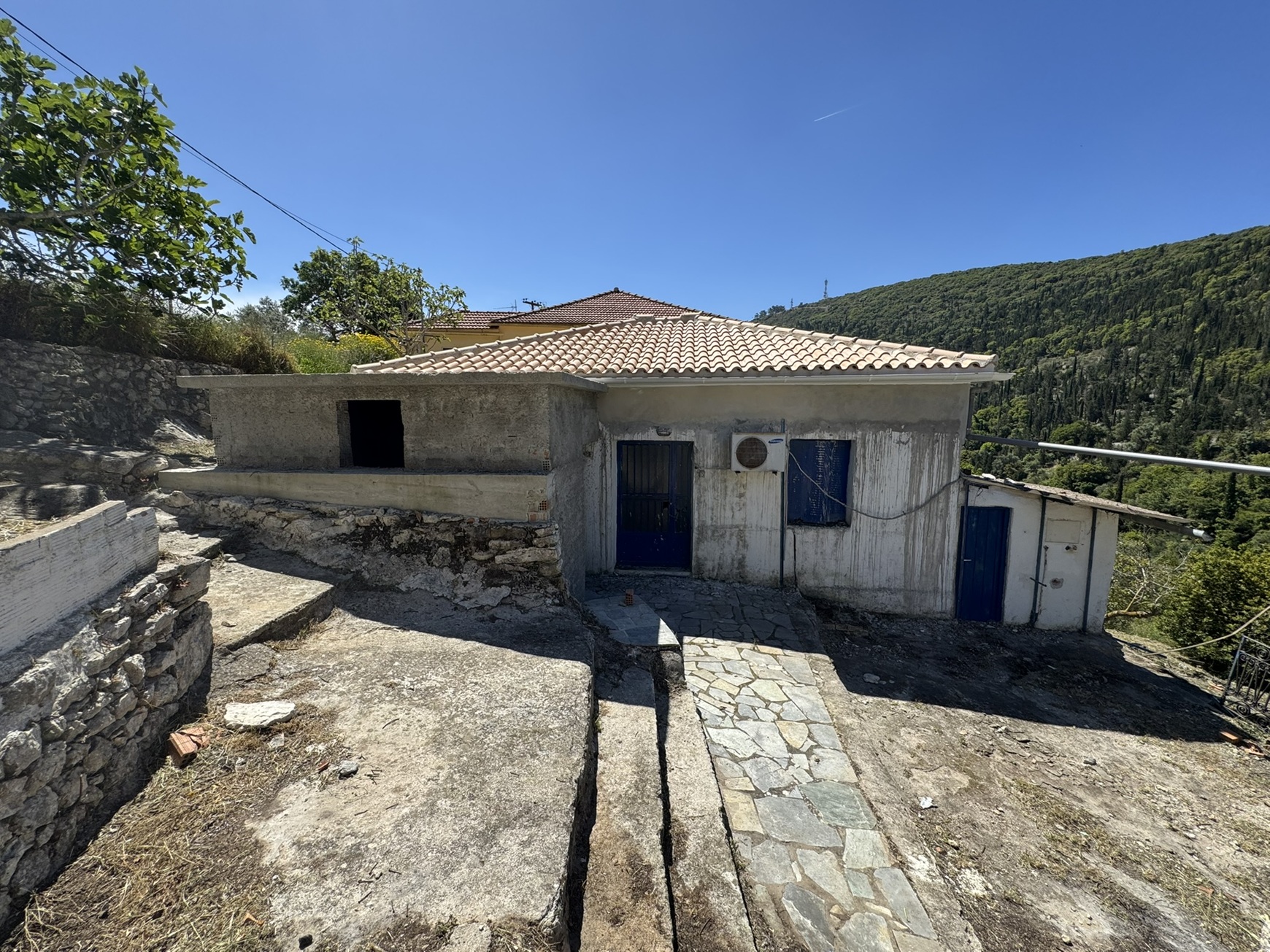 Outside area of house for sale in Ithaca Greece, Exoghi