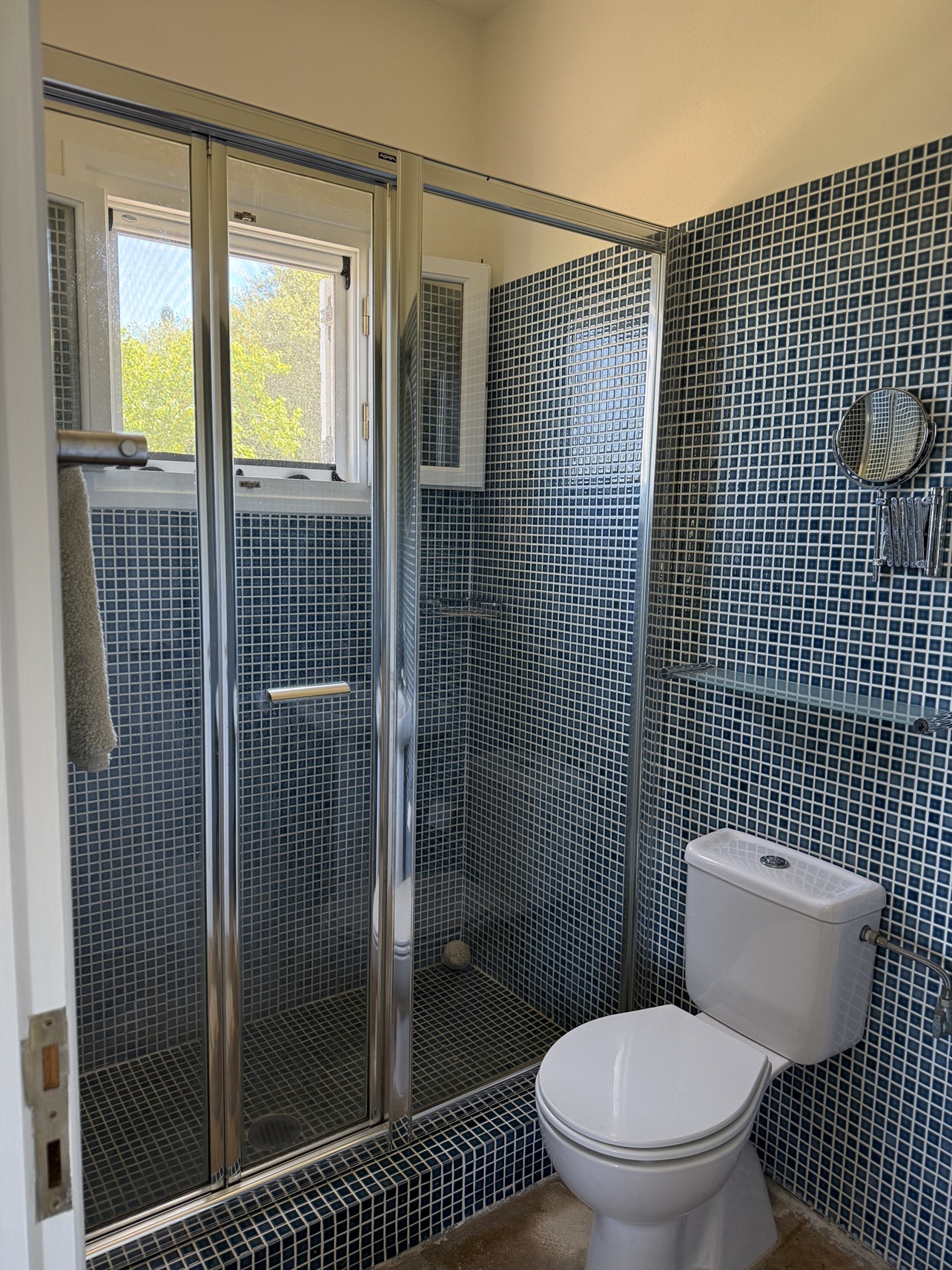 Bathroom of house for sale in Ithaca Greece, Stavros