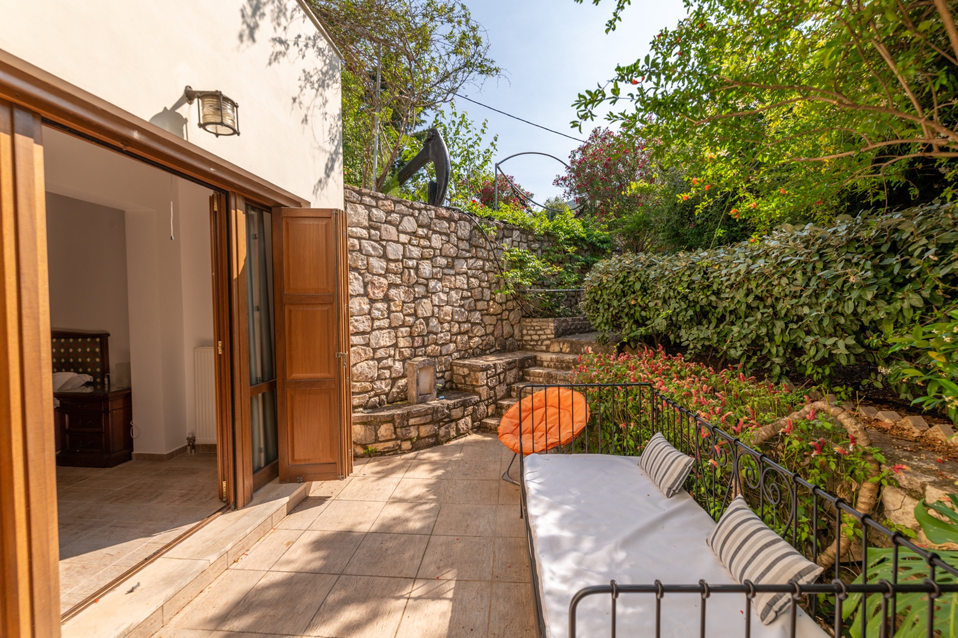 Garden area of house for rent in Ithaca Greece, Pilikata