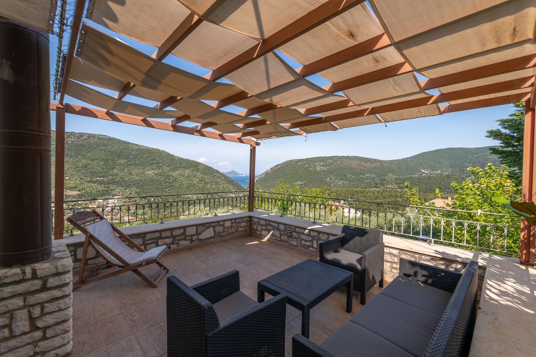Veranda of house for rent in Ithaca Greece, Pilikata